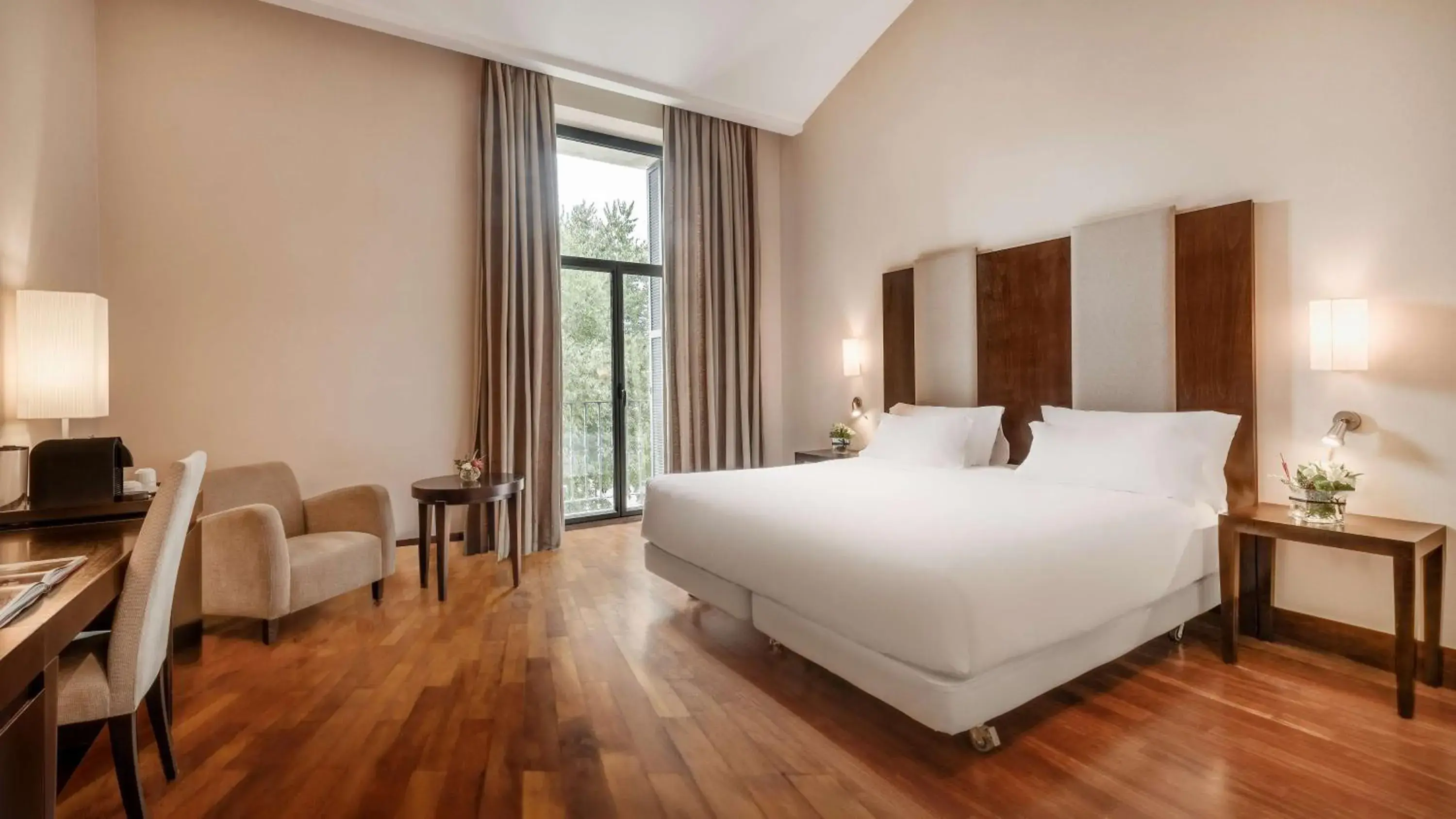 Superior Double or Twin Room in NH Collection Palacio de Aranjuez Superior Double or Twin Room in NH Collection Palacio de Aranjuez