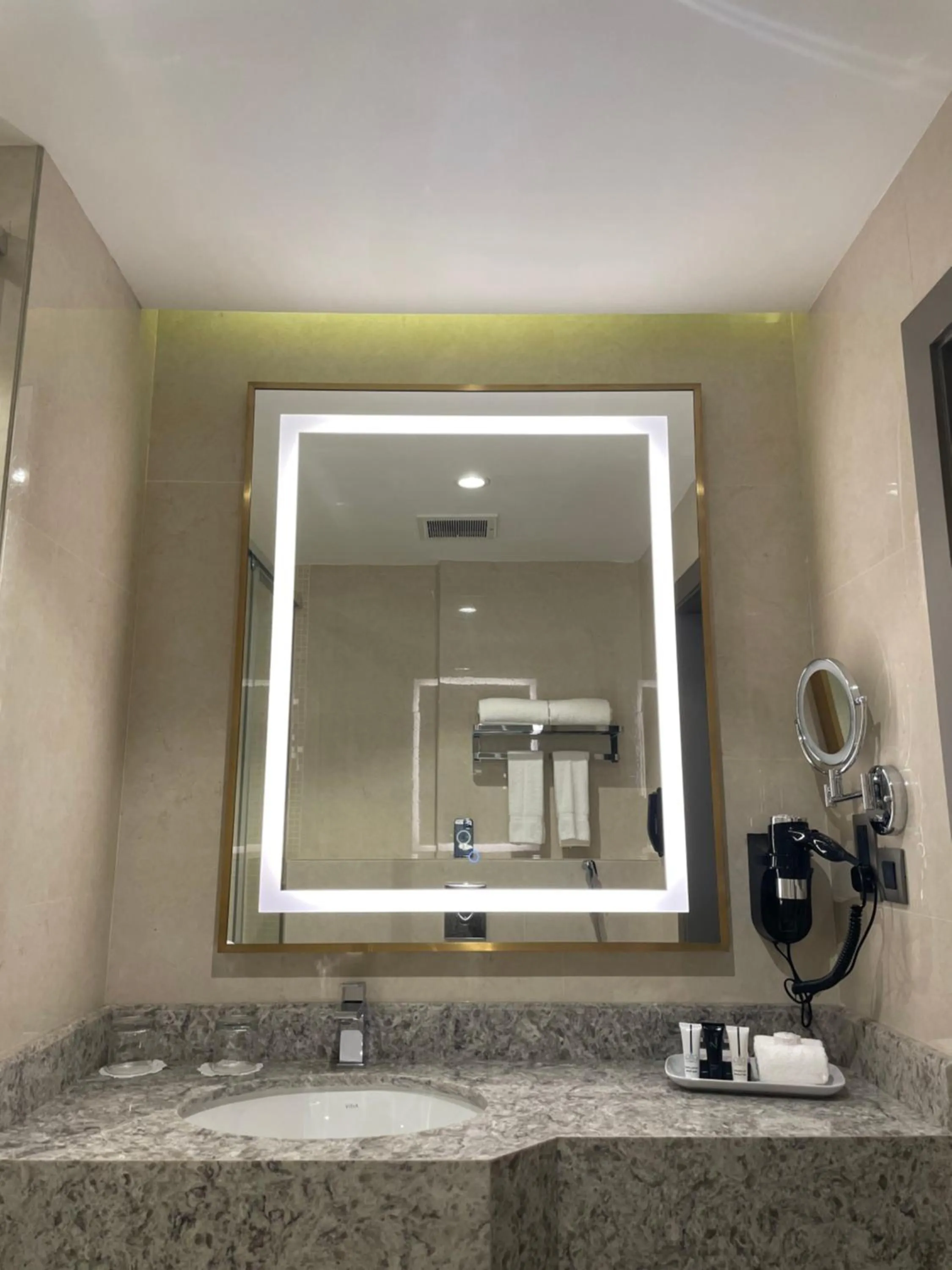 Bathroom in BN Residence