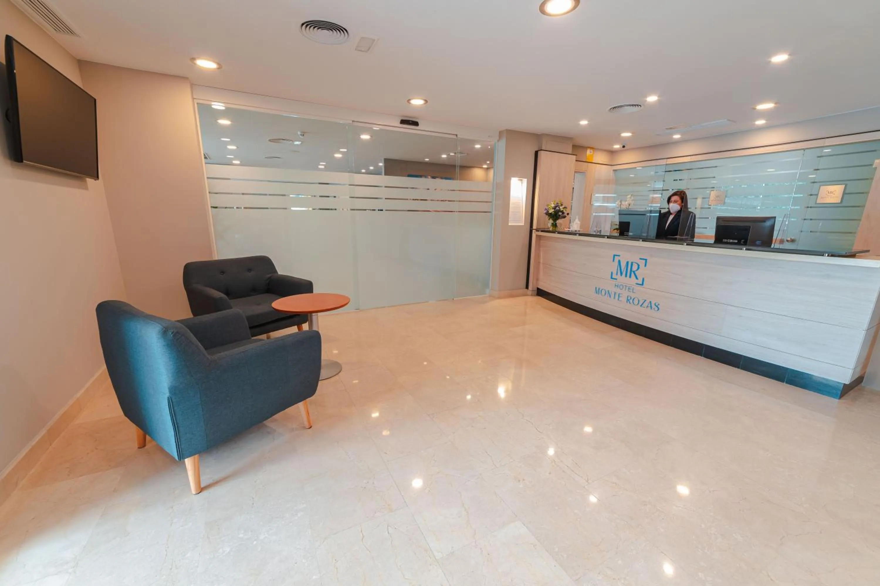 Lobby or reception in Hotel Monte Rozas