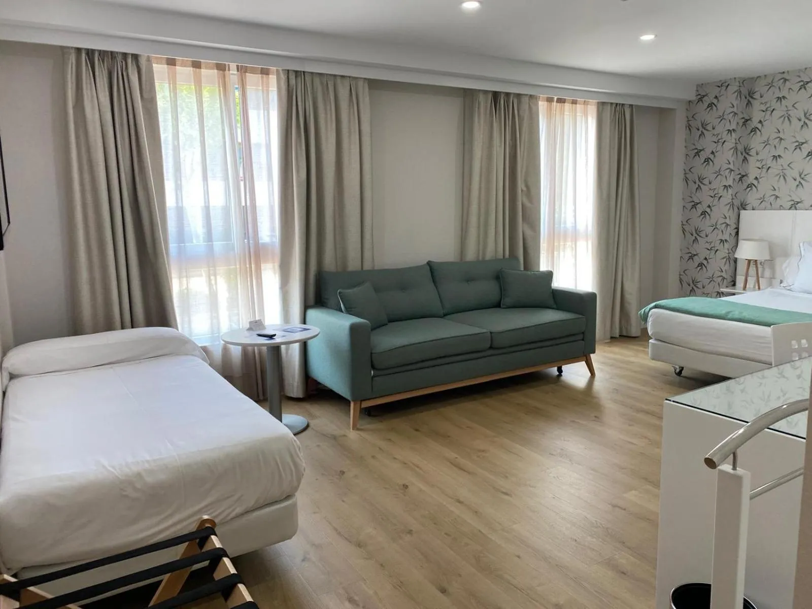 Bed in Hotel Monte Rozas