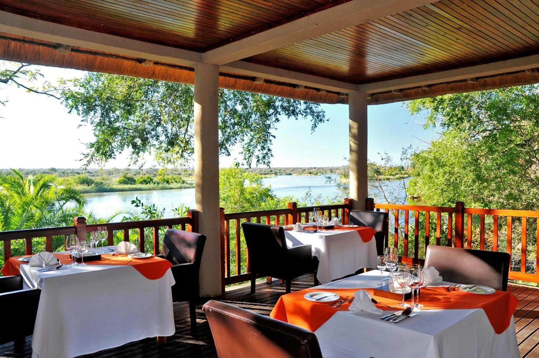 Restaurant/places to eat in Divava Okavango