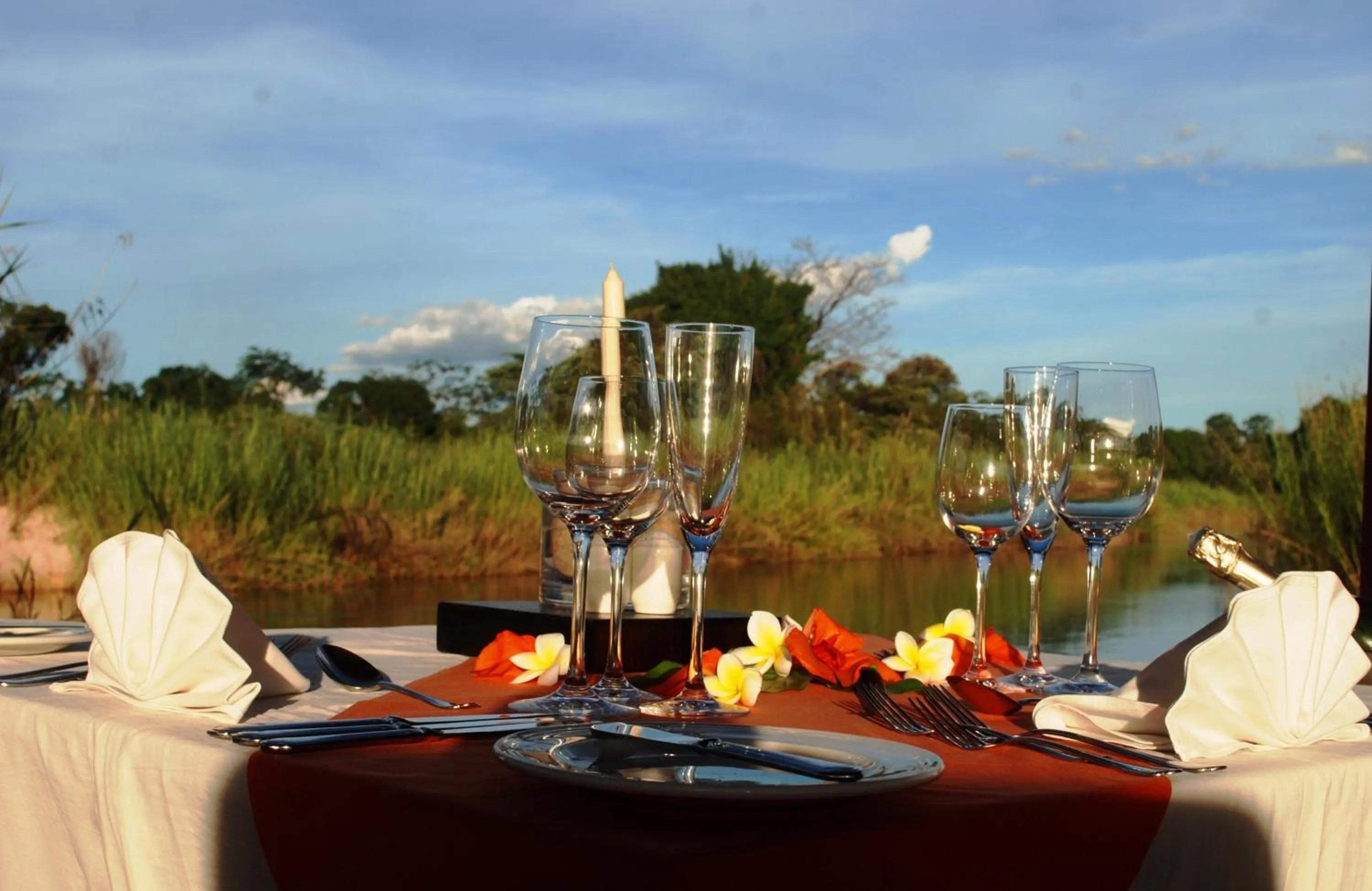 Restaurant/places to eat in Divava Okavango