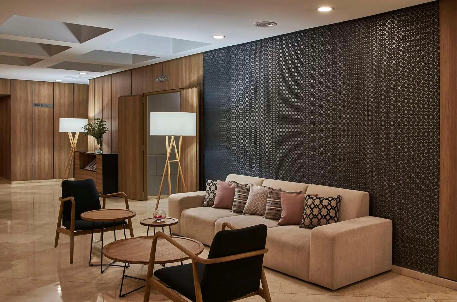 Lobby or reception in iStay by NH Ciudad de Valencia Hotel
