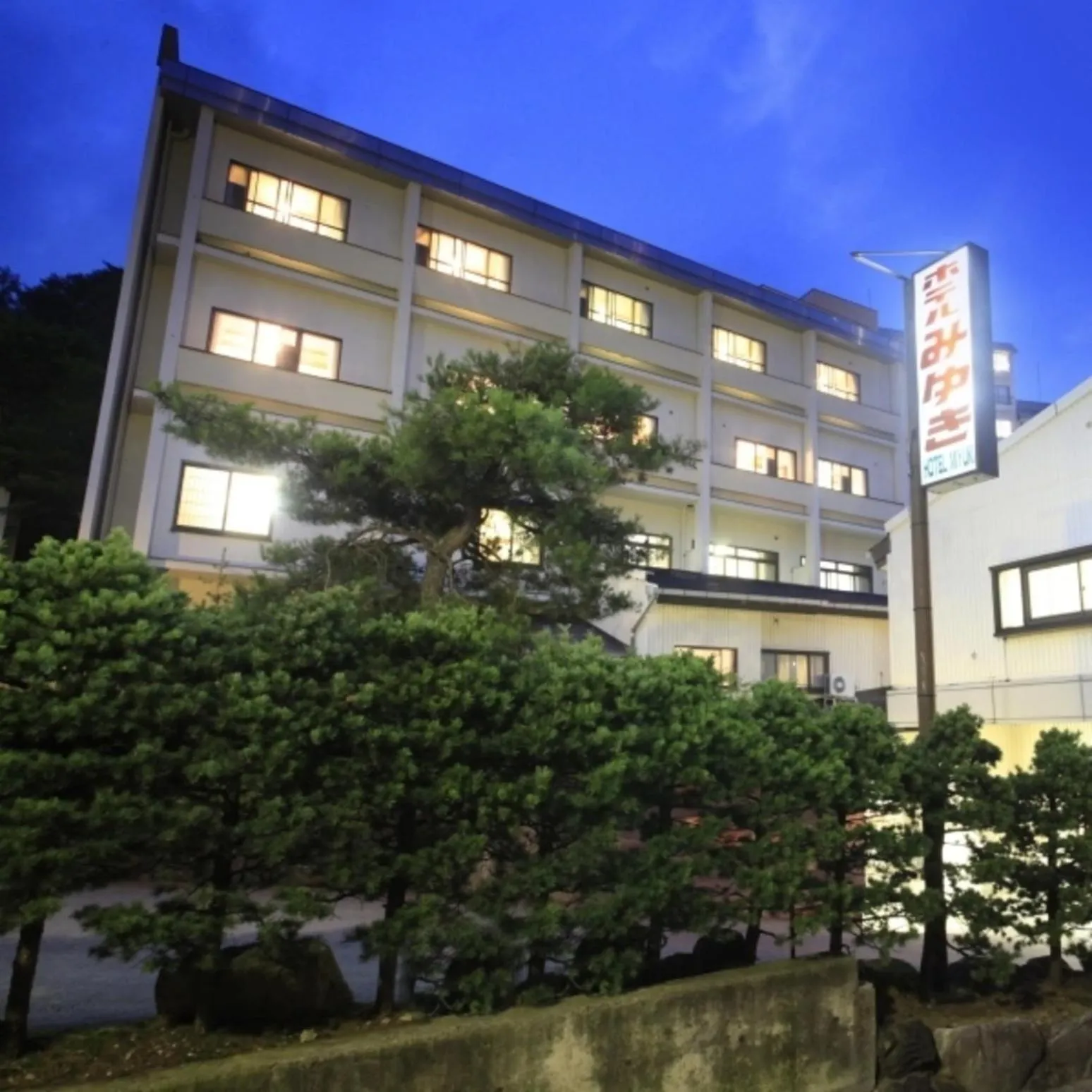 Property building in 湯宿みゆきYuyado Miyuki