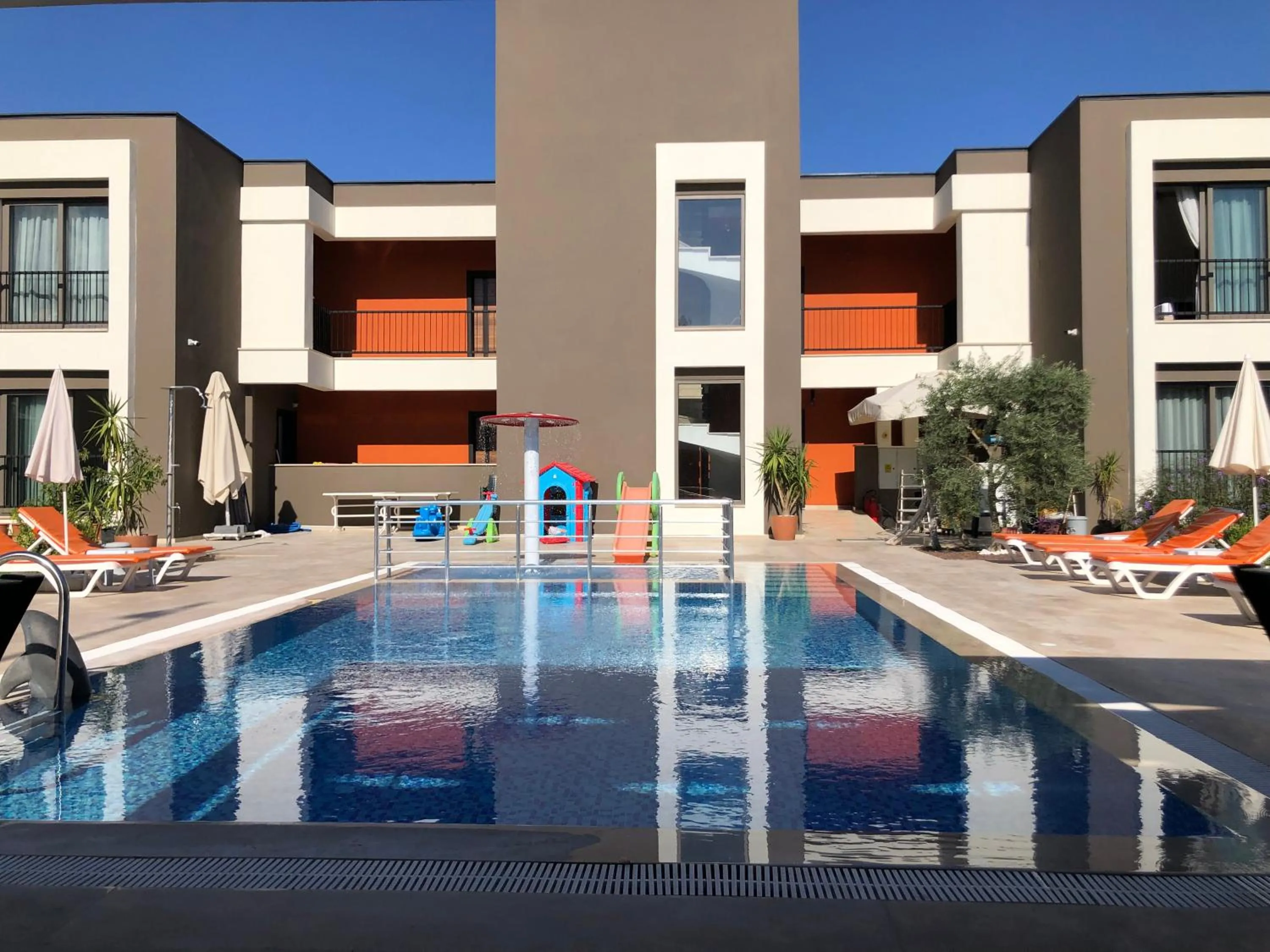 Swimming pool in Eva Apart Kemer