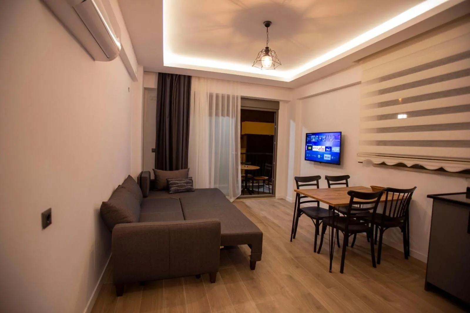 Bed in Eva Apart Kemer