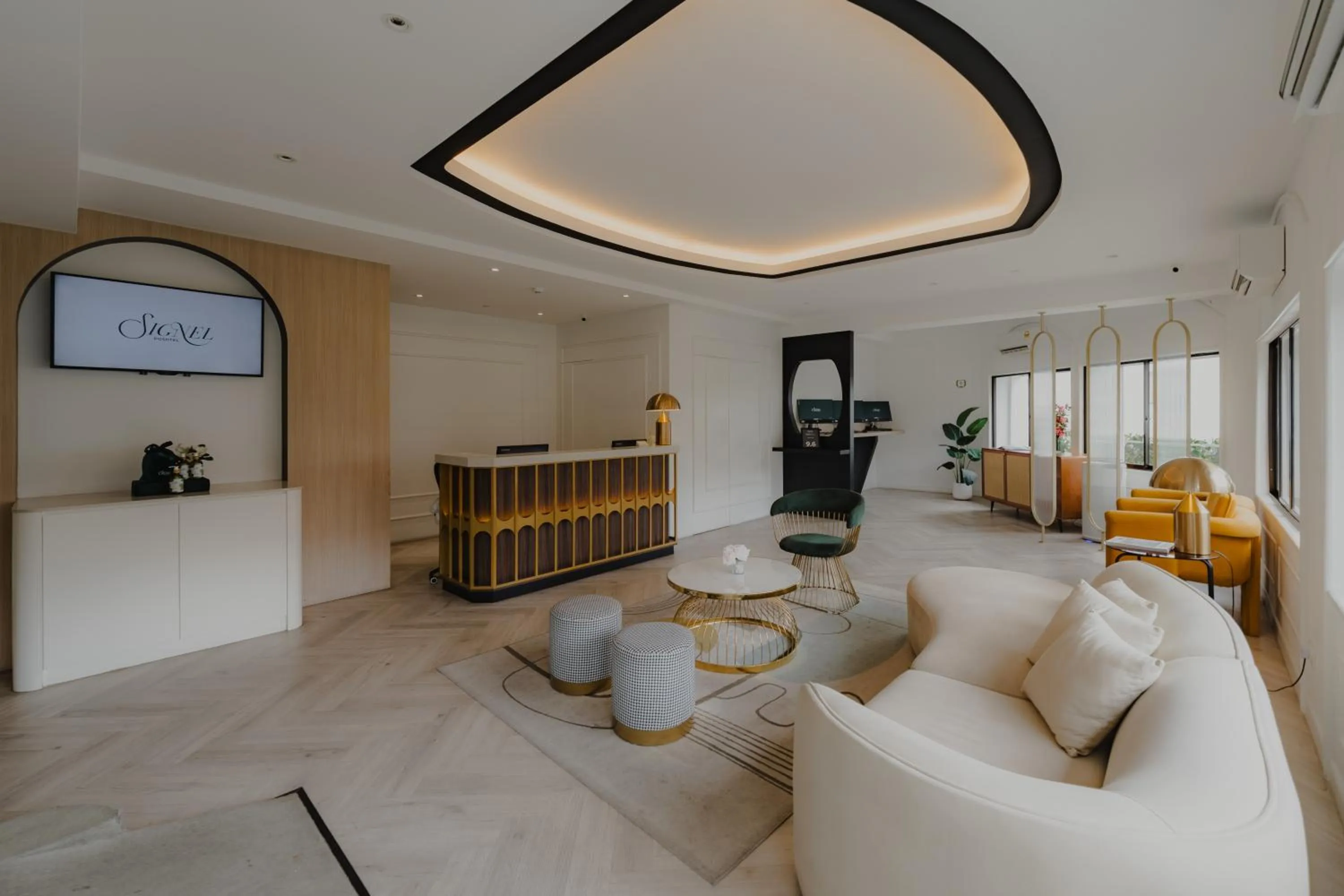 Lobby or reception in Signel Poshtel, the Rare Gem of North Borneo