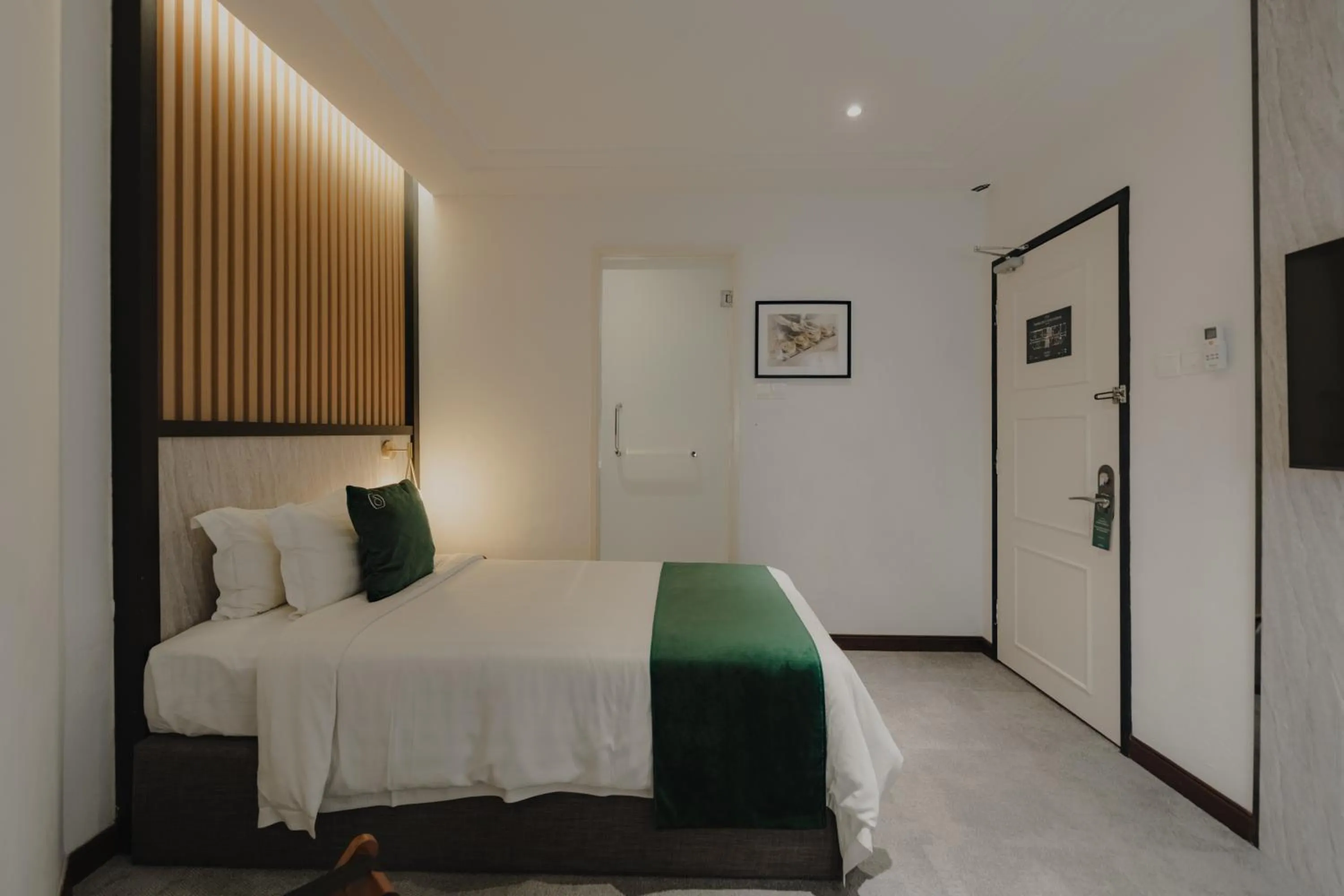 Bedroom, Bed in Signel Poshtel, the Rare Gem of North Borneo