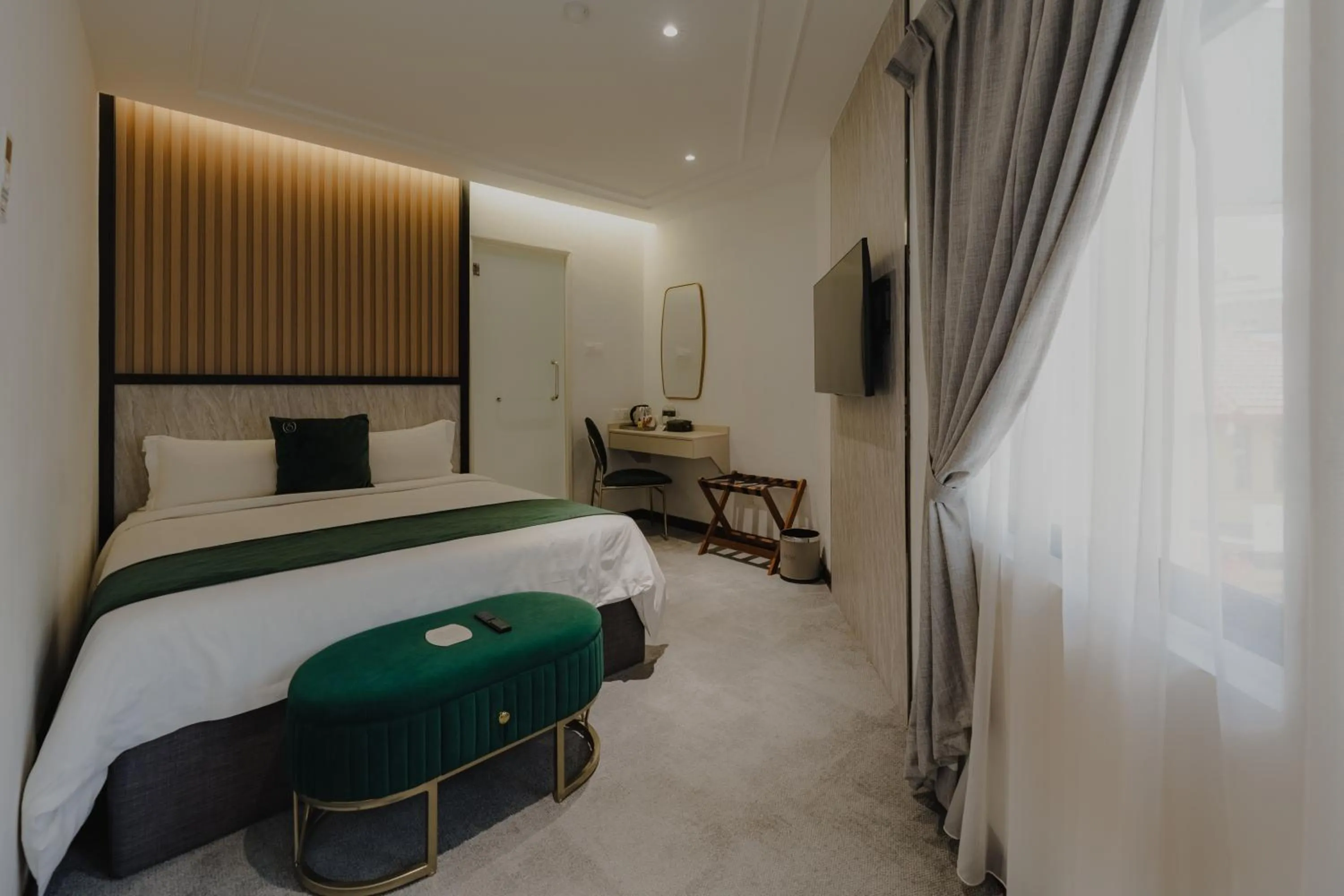 Bedroom, Bed in Signel Poshtel, the Rare Gem of North Borneo