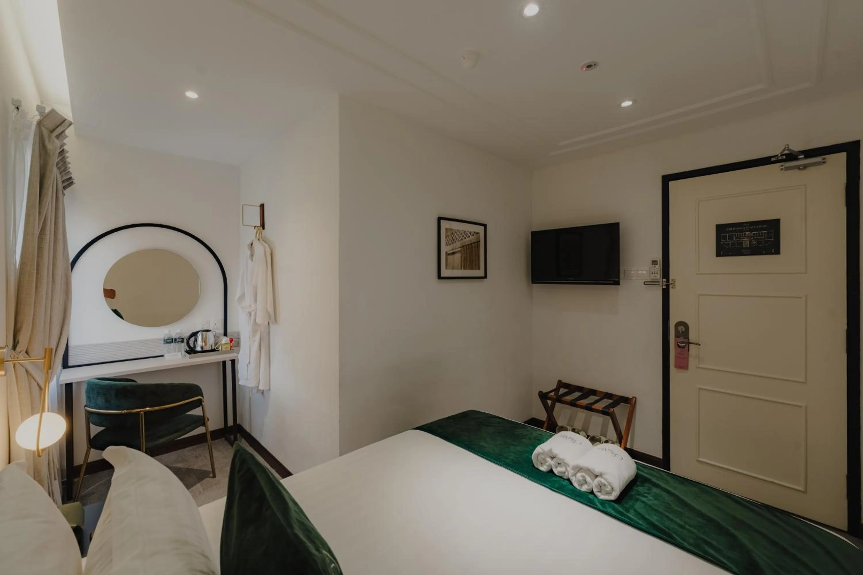 Photo of the whole room, Bed in Signel Poshtel, the Rare Gem of North Borneo