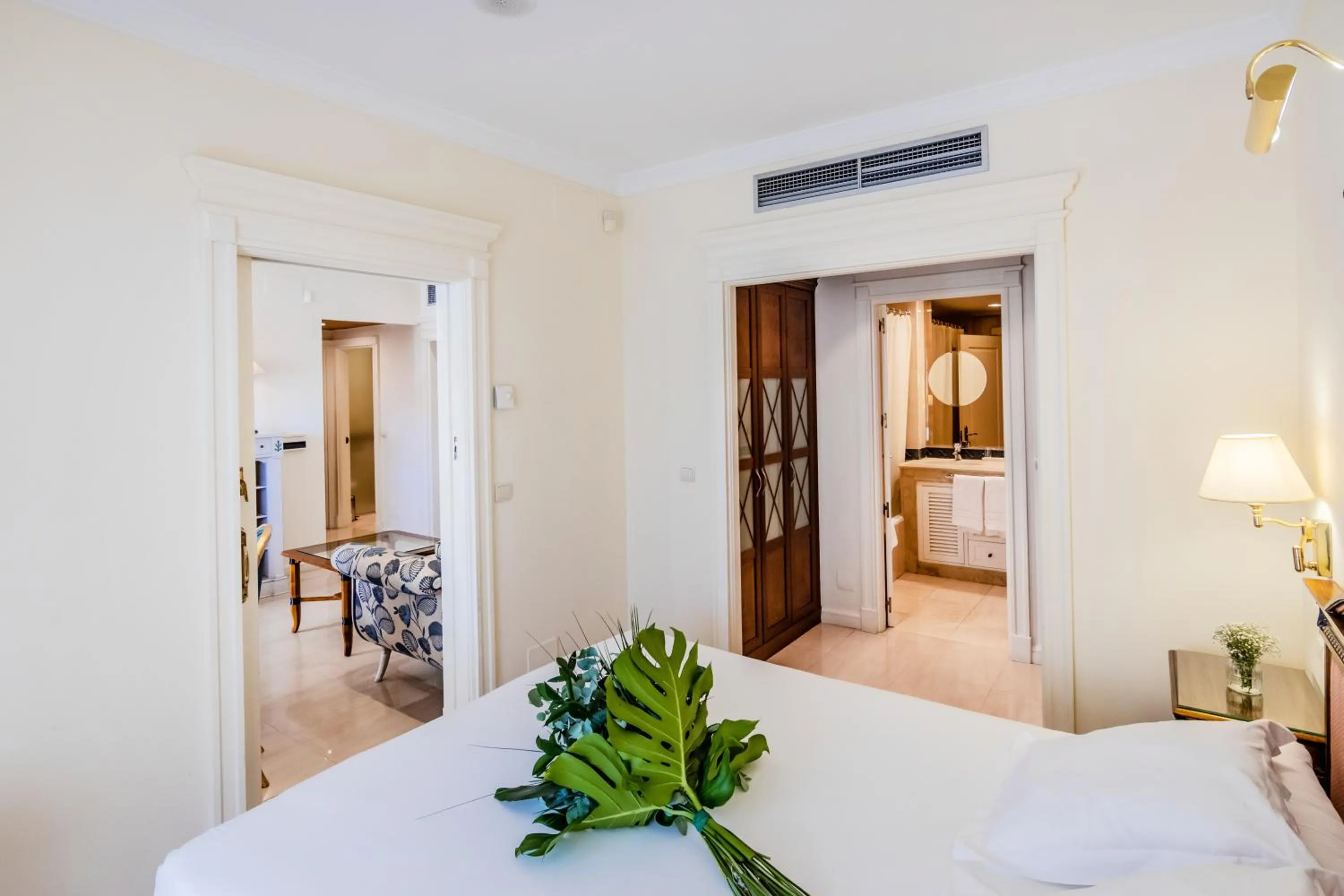 Bedroom, Bed in Guadalpin Suites