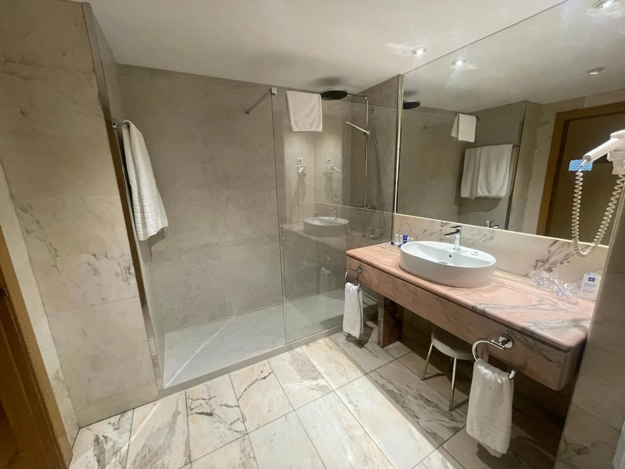 Bathroom in Parquesur