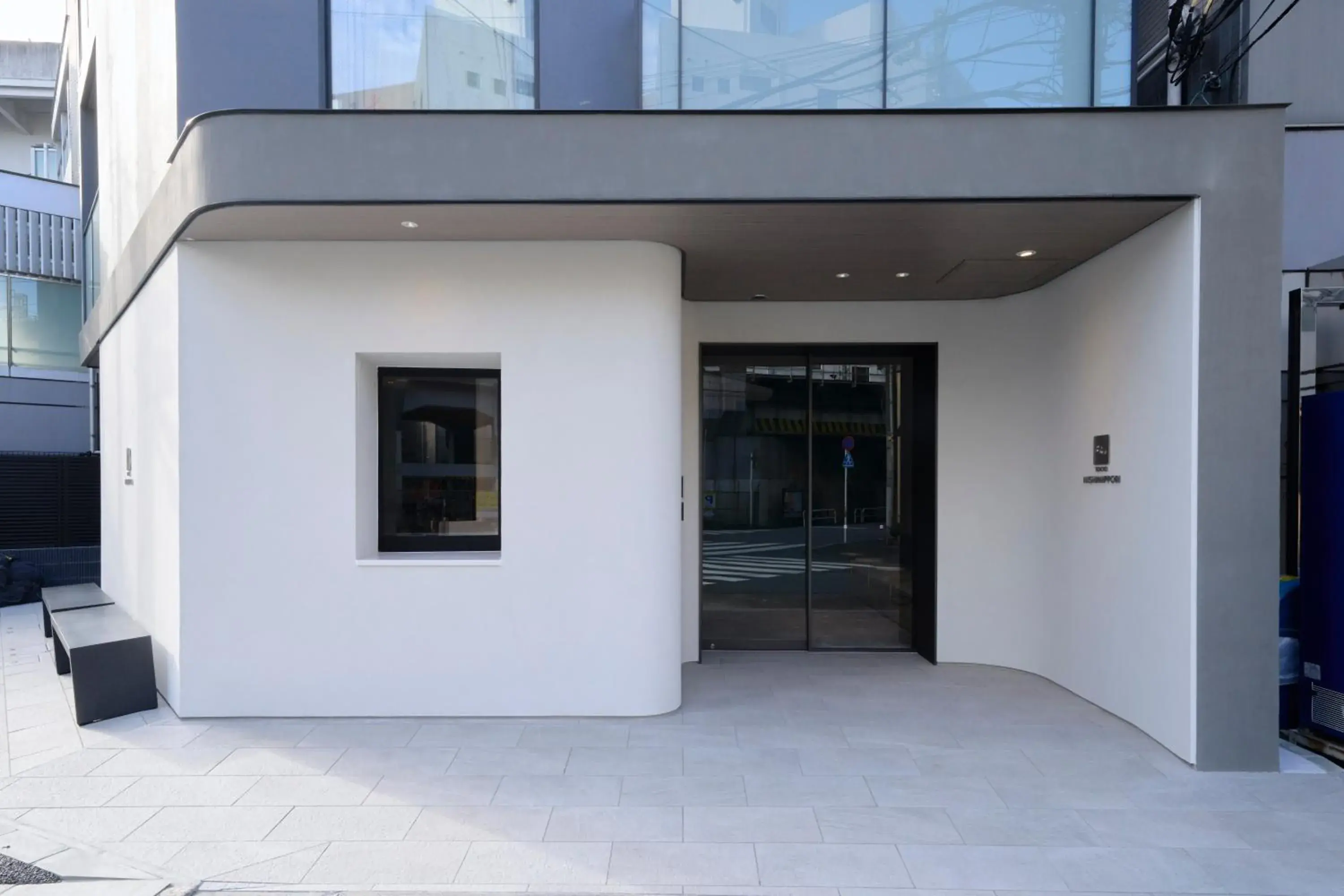 fav TOKYO NISHINIPPORI fav TOKYO NISHINIPPORI