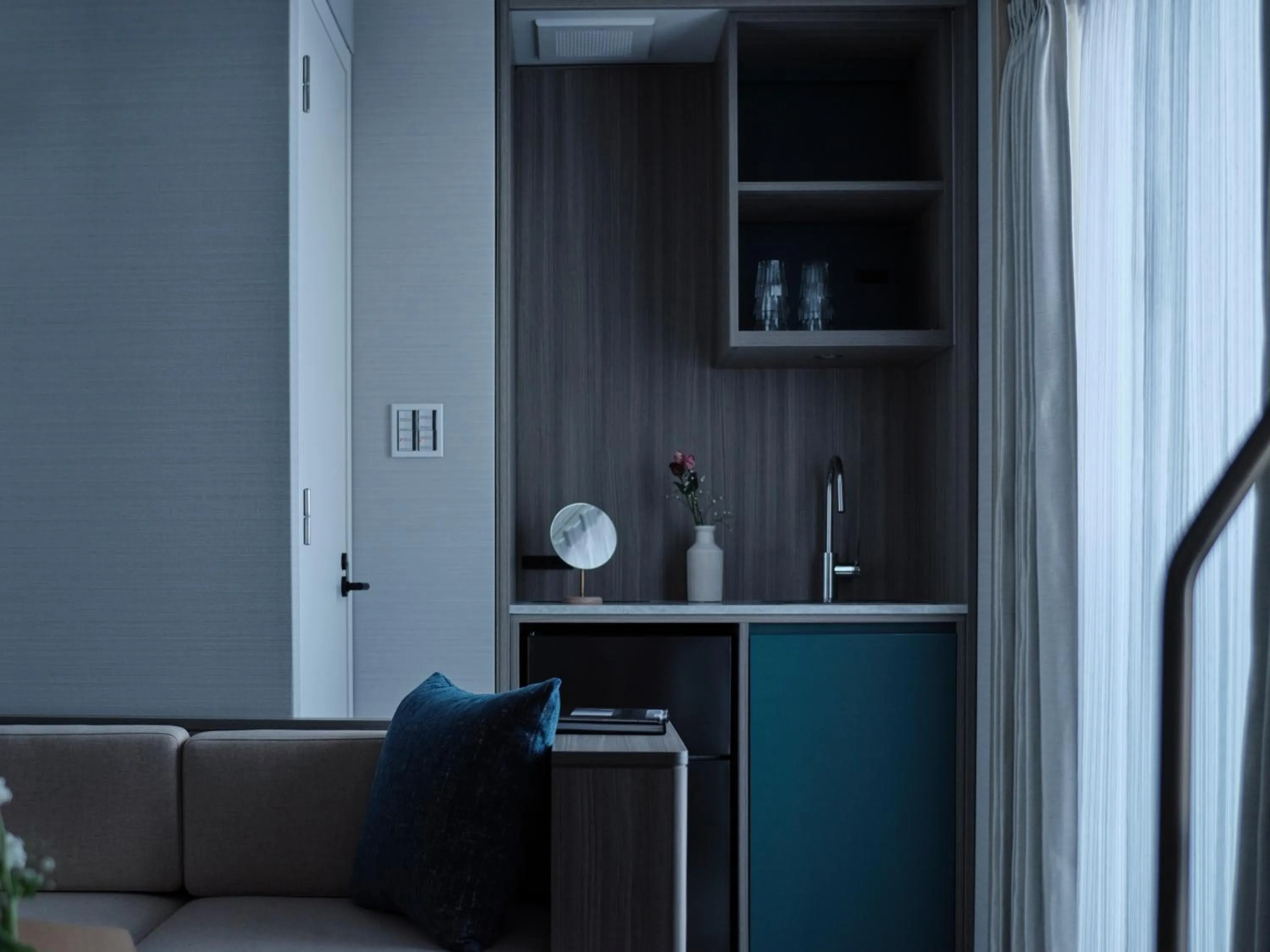 Photo of the whole room in fav TOKYO NISHINIPPORI