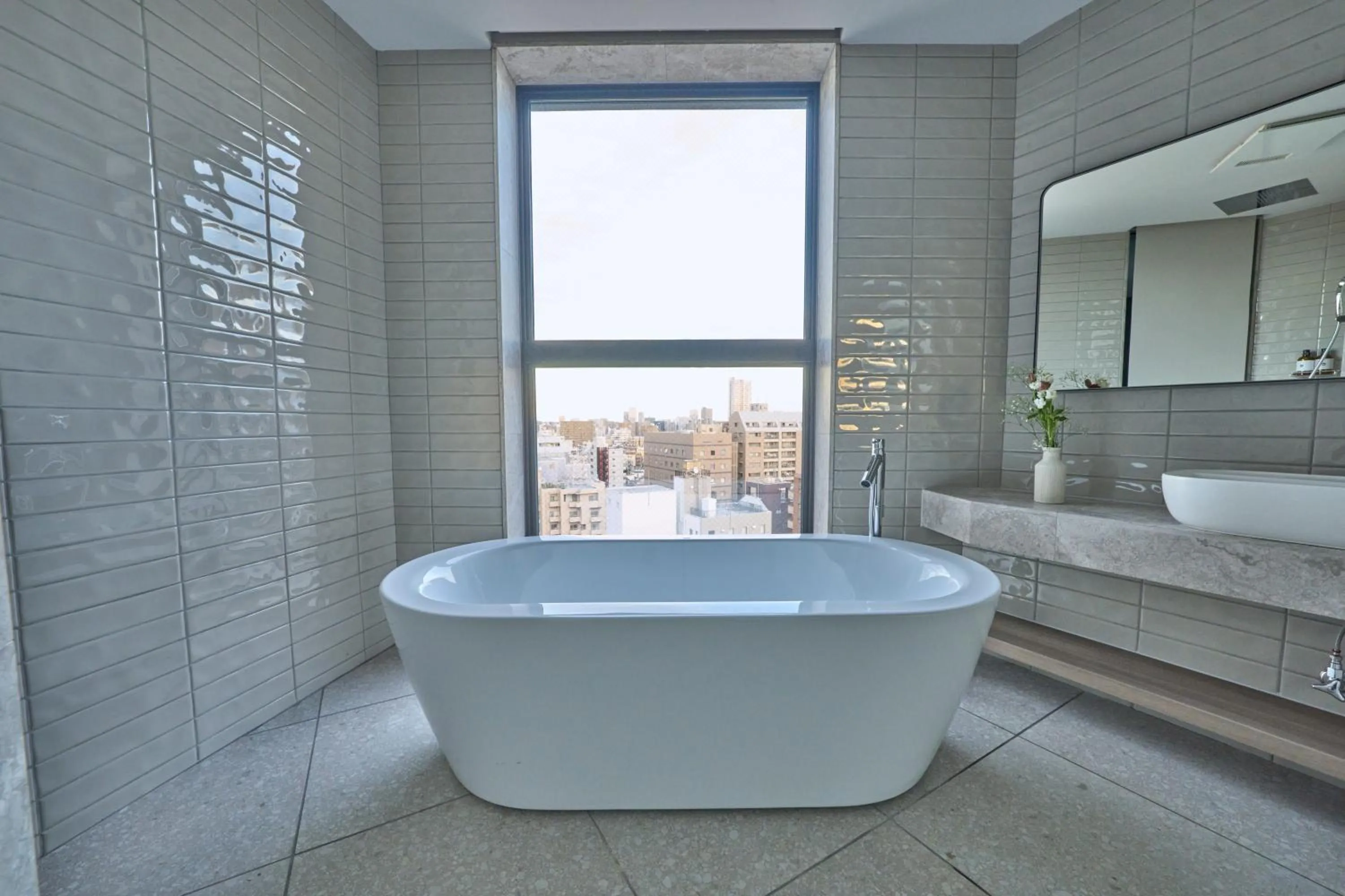 Bathroom in fav TOKYO NISHINIPPORI