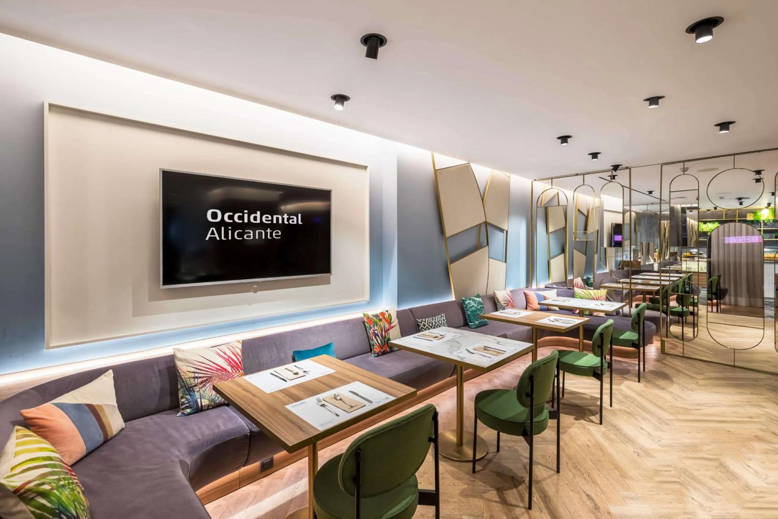 Restaurant/places to eat in Occidental Alicante