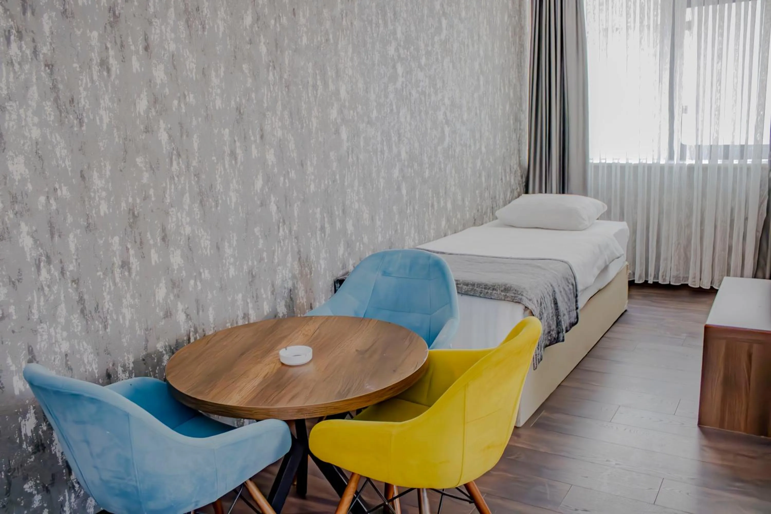 Bed in Ma City Hotel