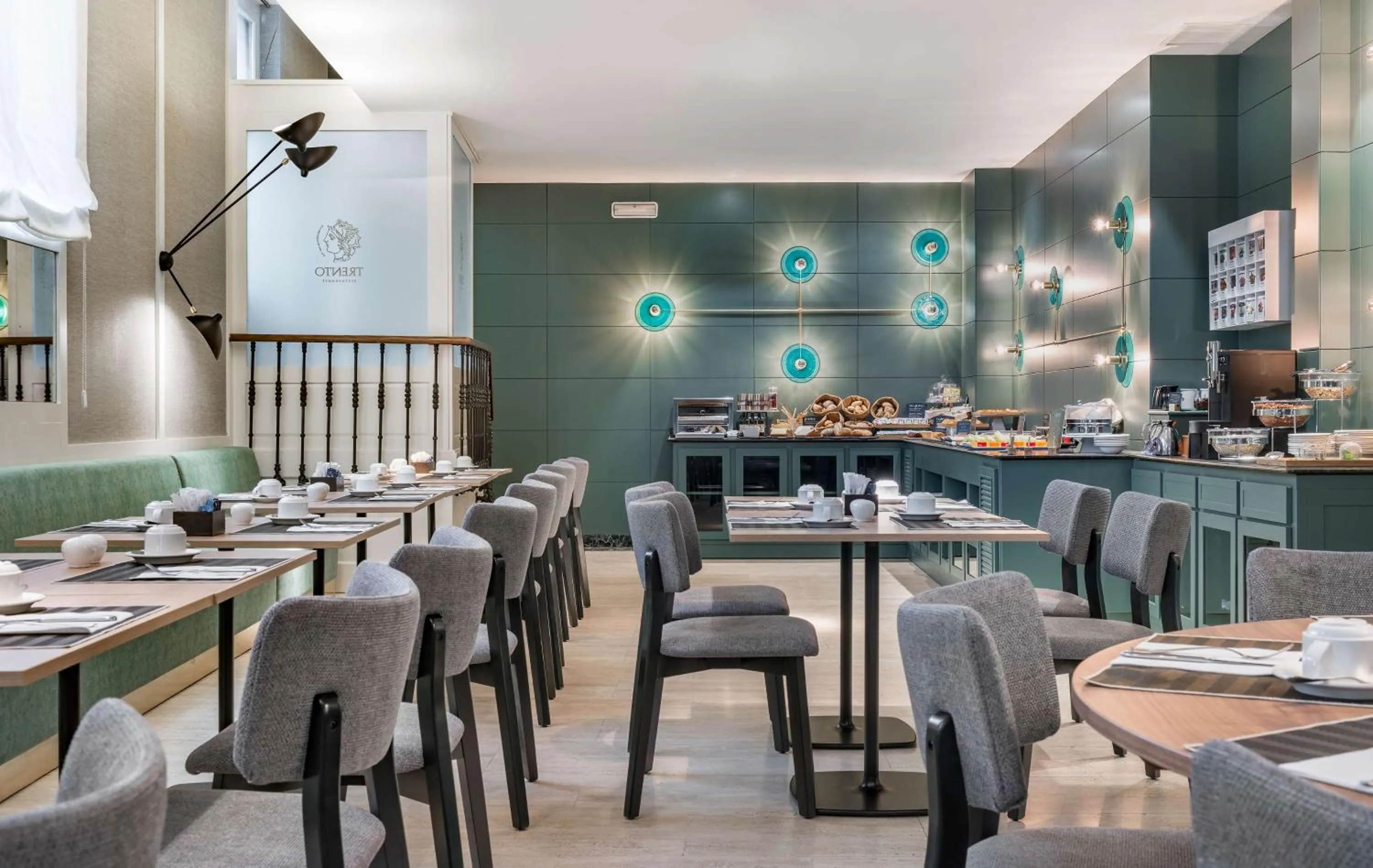 Restaurant/places to eat in NH Collection Salamanca Palacio de Castellanos