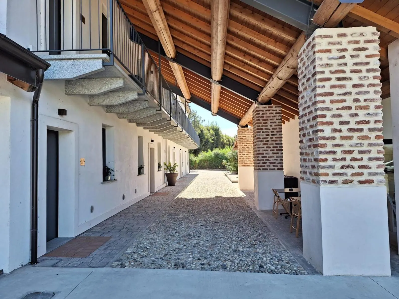 Property building in Cascina Mora Bassa
