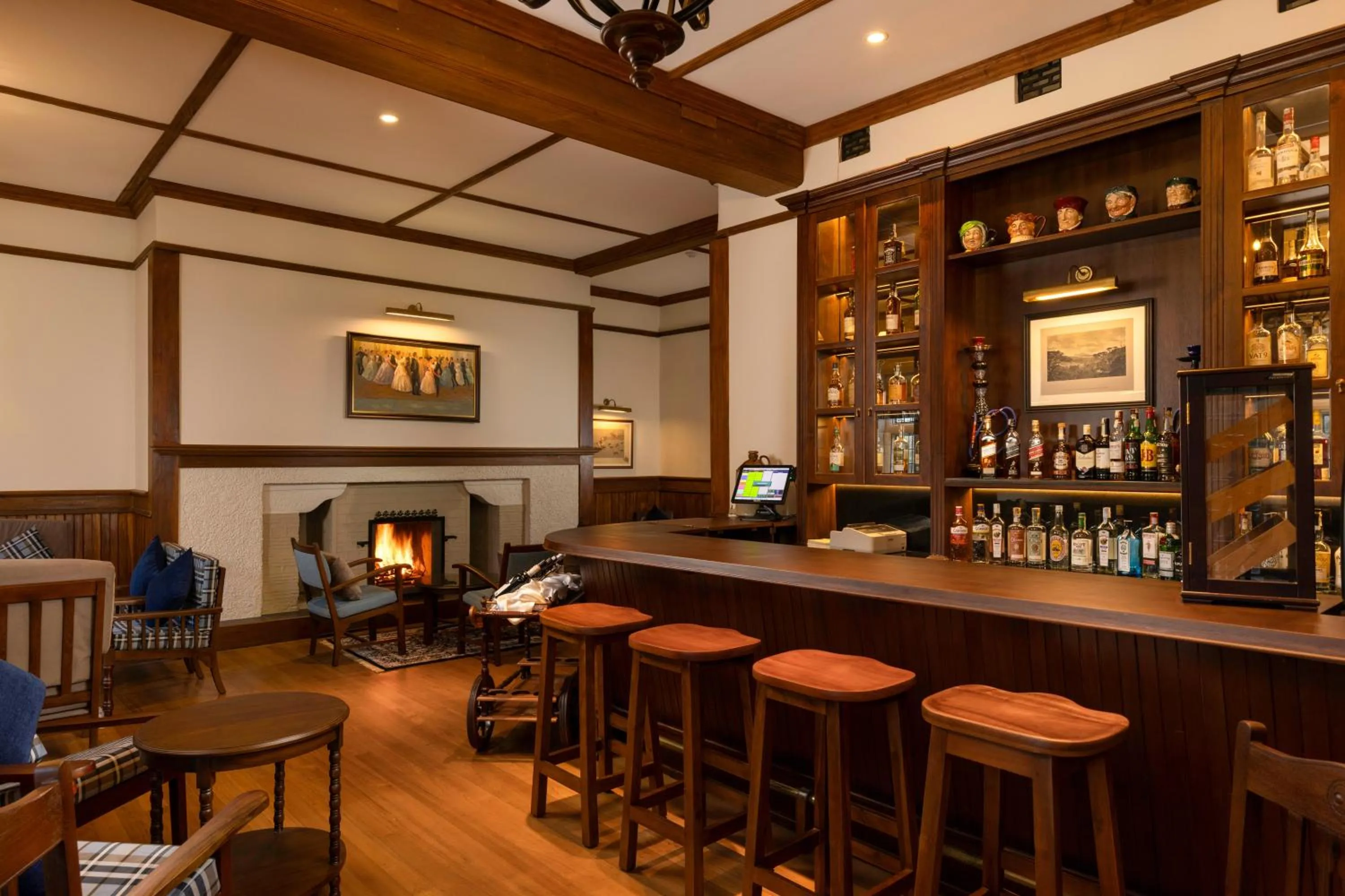 Lounge or bar in The Hill Club