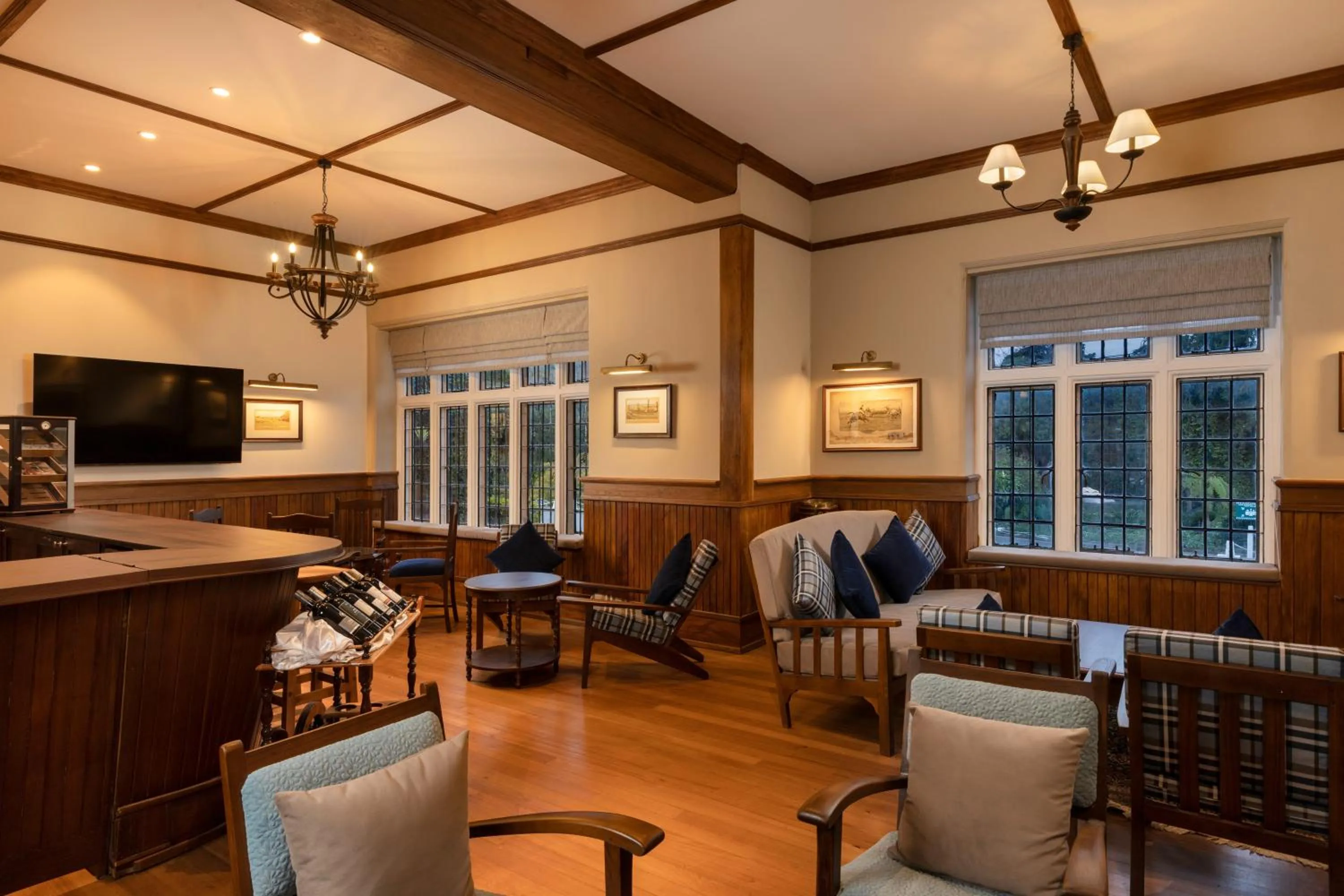 Lounge or bar in The Hill Club