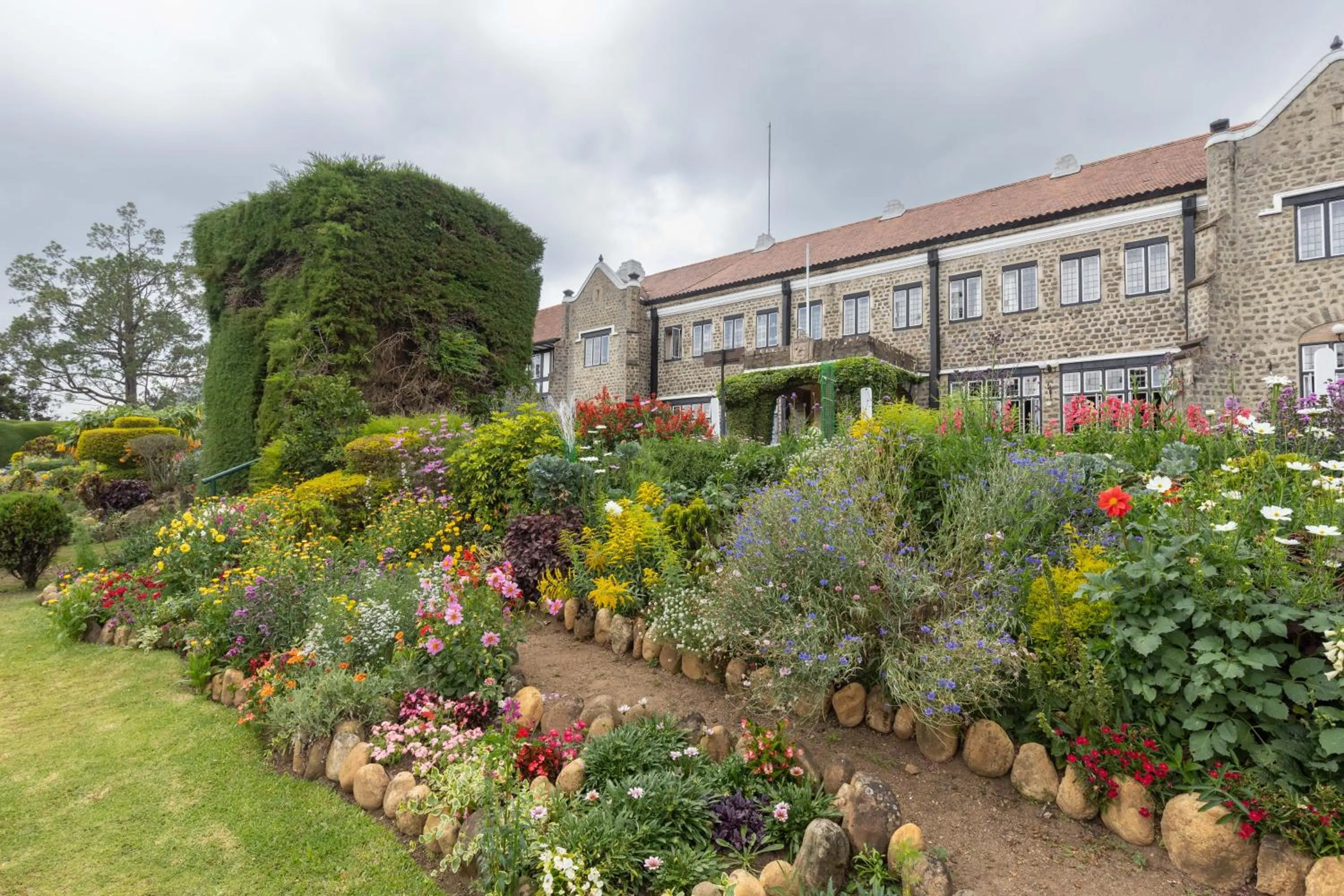 Garden in The Hill Club