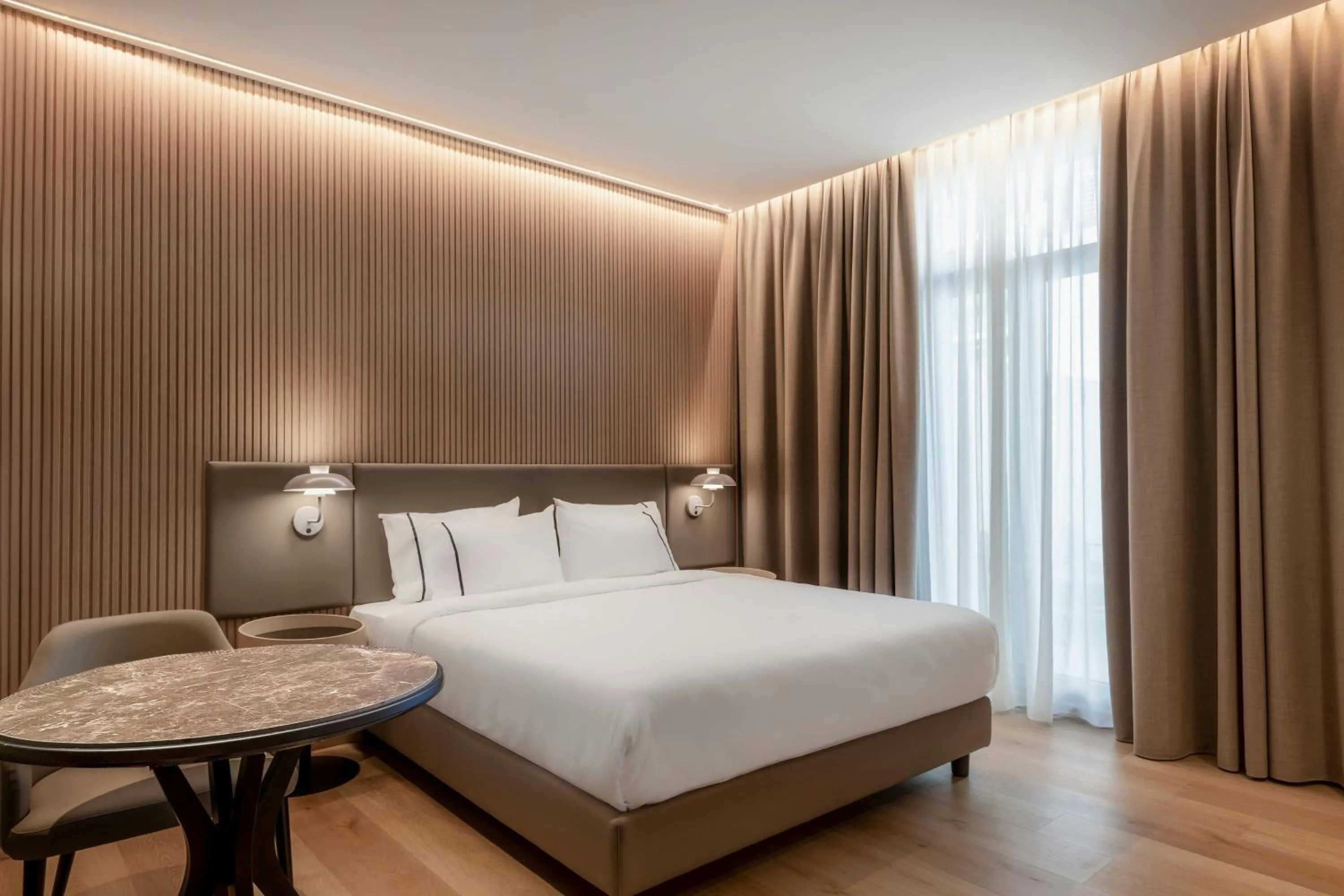 Photo of the whole room, Bed in AC Hotel by Marriott Cartagena