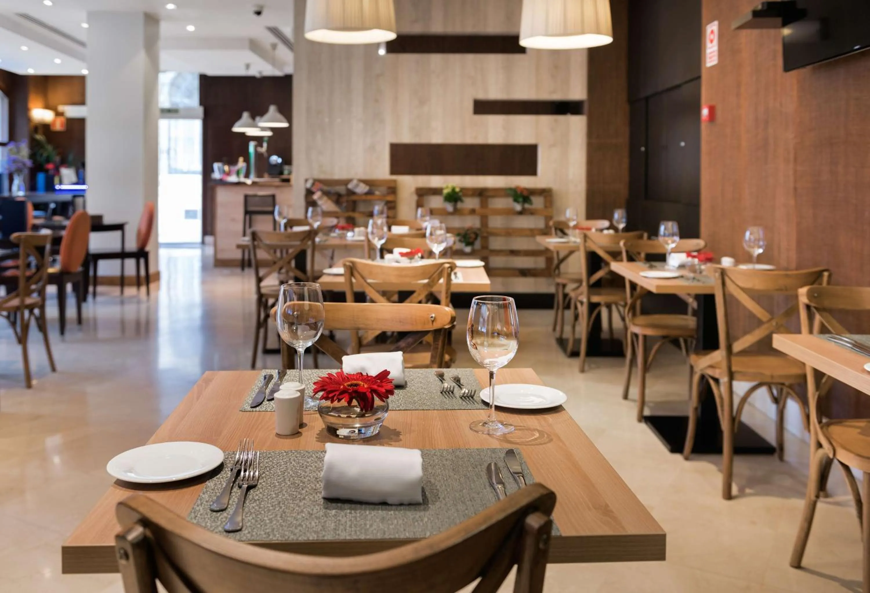 Restaurant/places to eat in Hotel Cartagena Puerto