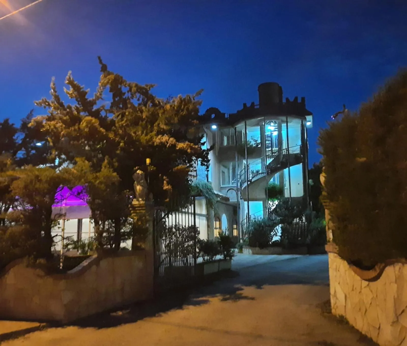 Facade/entrance in Parco Sogni d'Oro