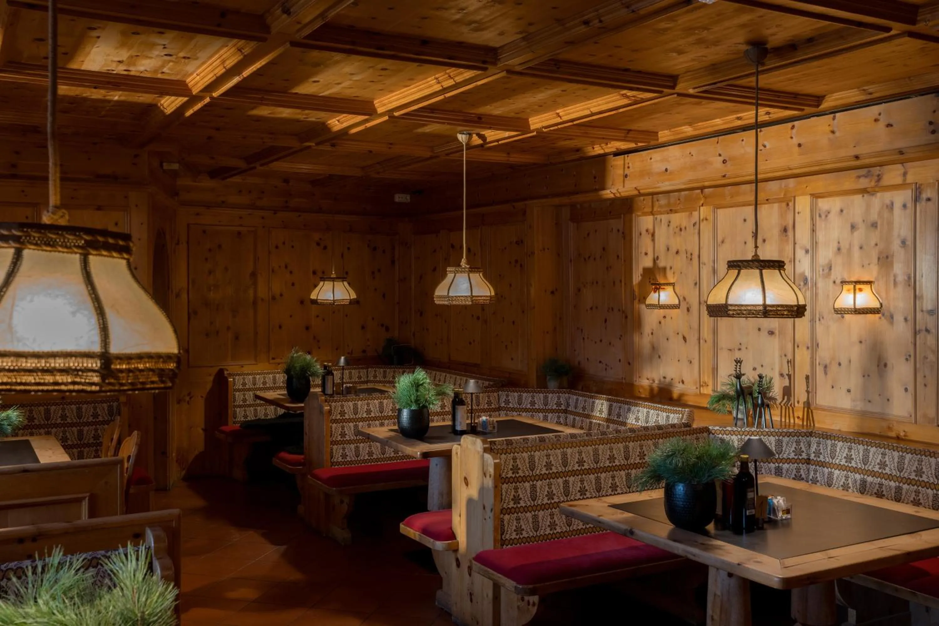 PLOSE Parkhotel & Residence