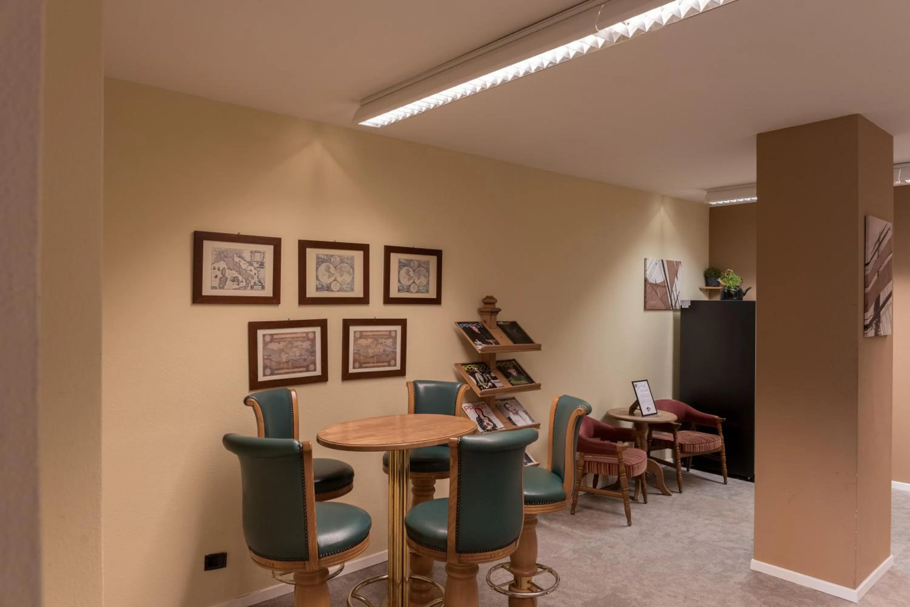 PLOSE Parkhotel & Residence