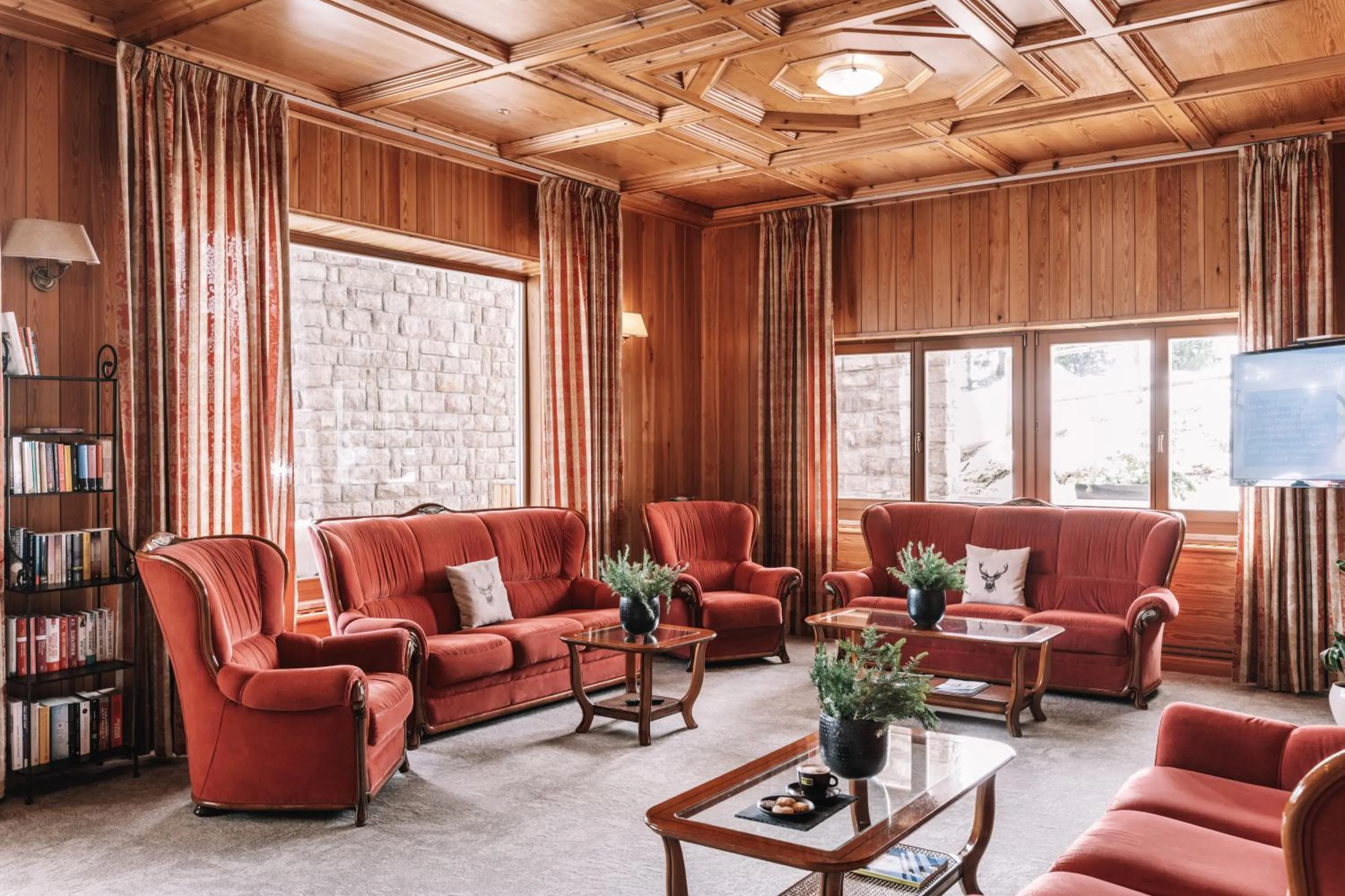 Patio in PLOSE Parkhotel & Residence