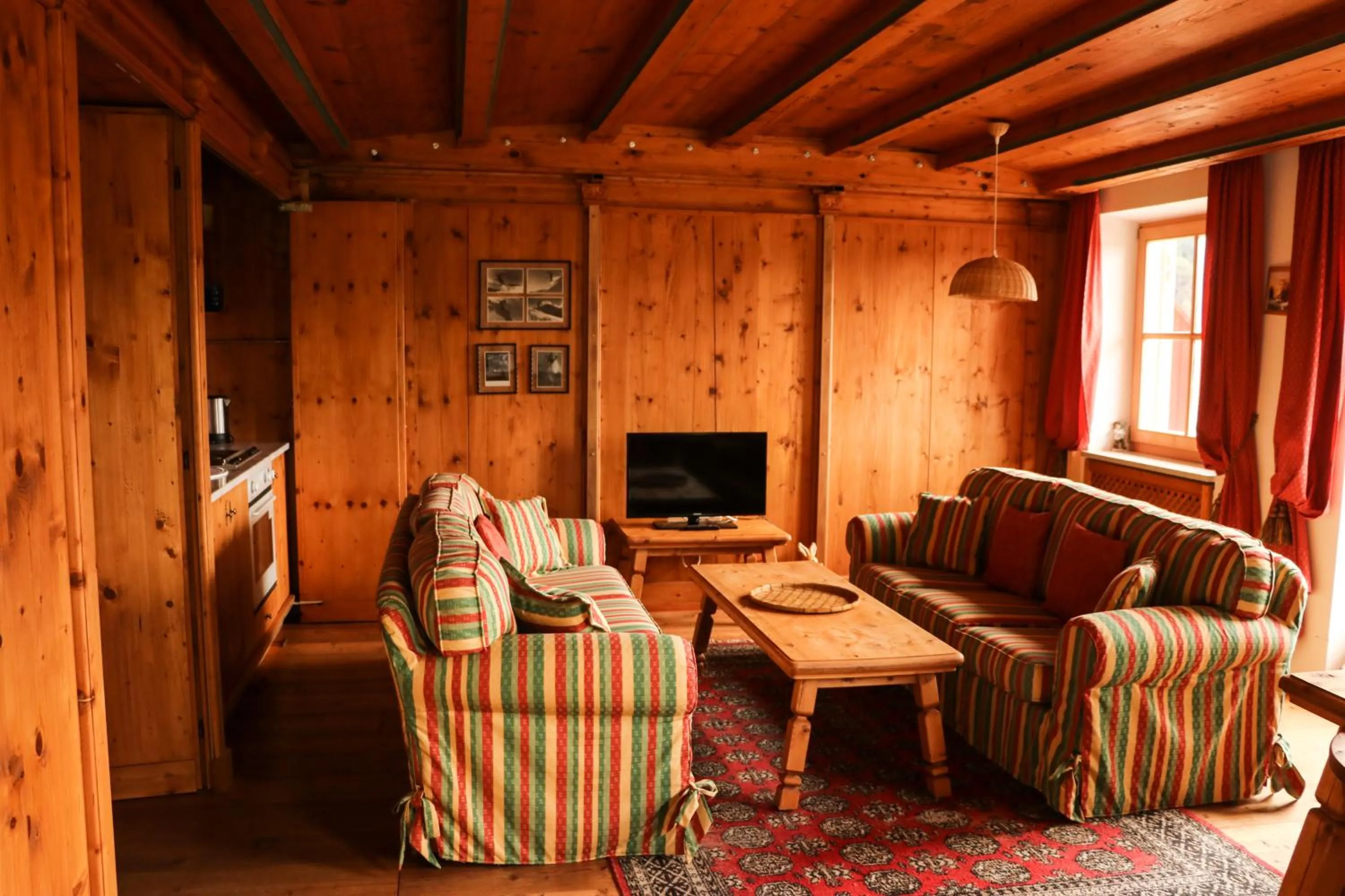 Seating area in PLOSE Parkhotel & Residence