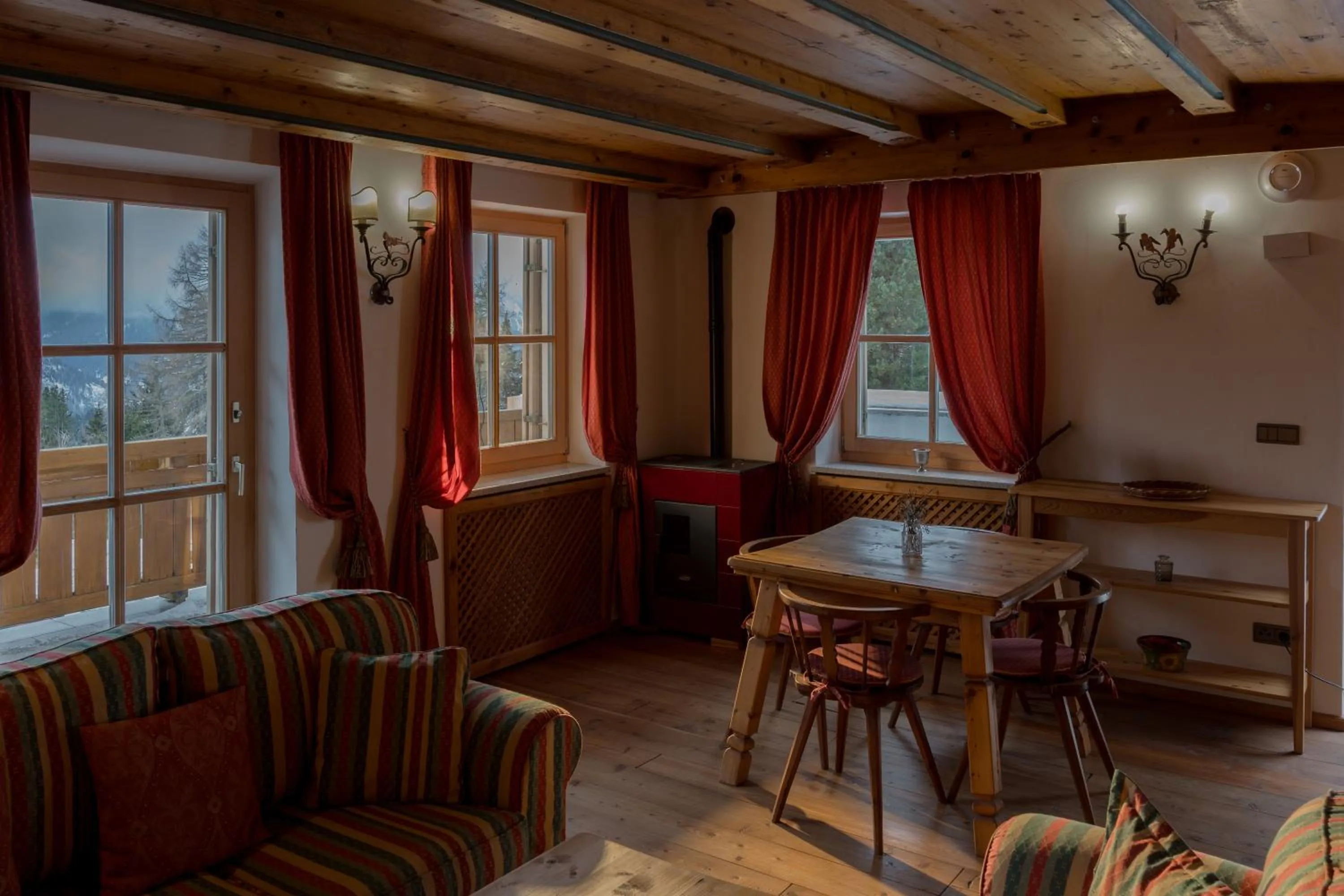 PLOSE Parkhotel & Residence