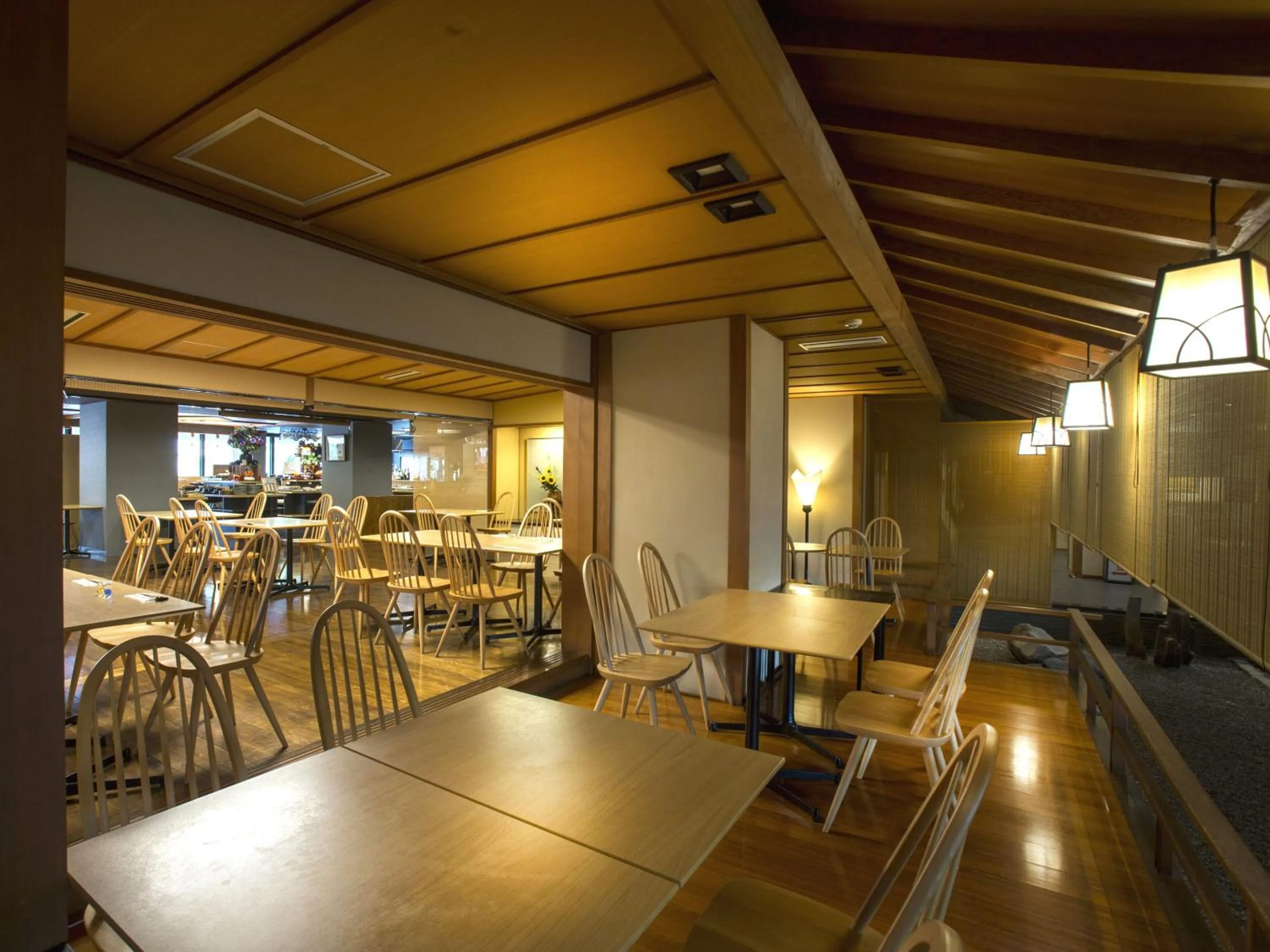 Restaurant/places to eat in Hotel Yagi
