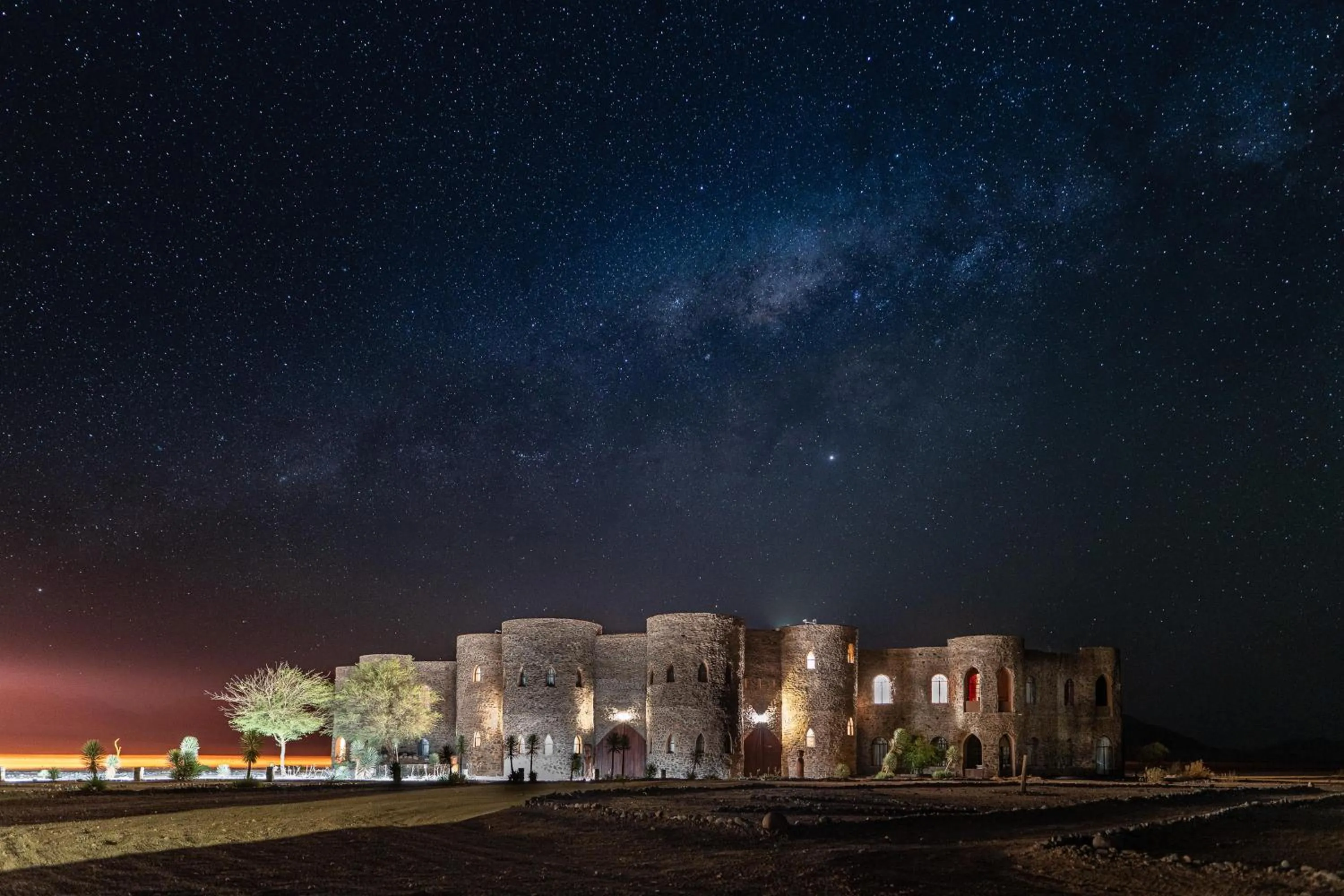 Night in Le Mirage Resort & Spa