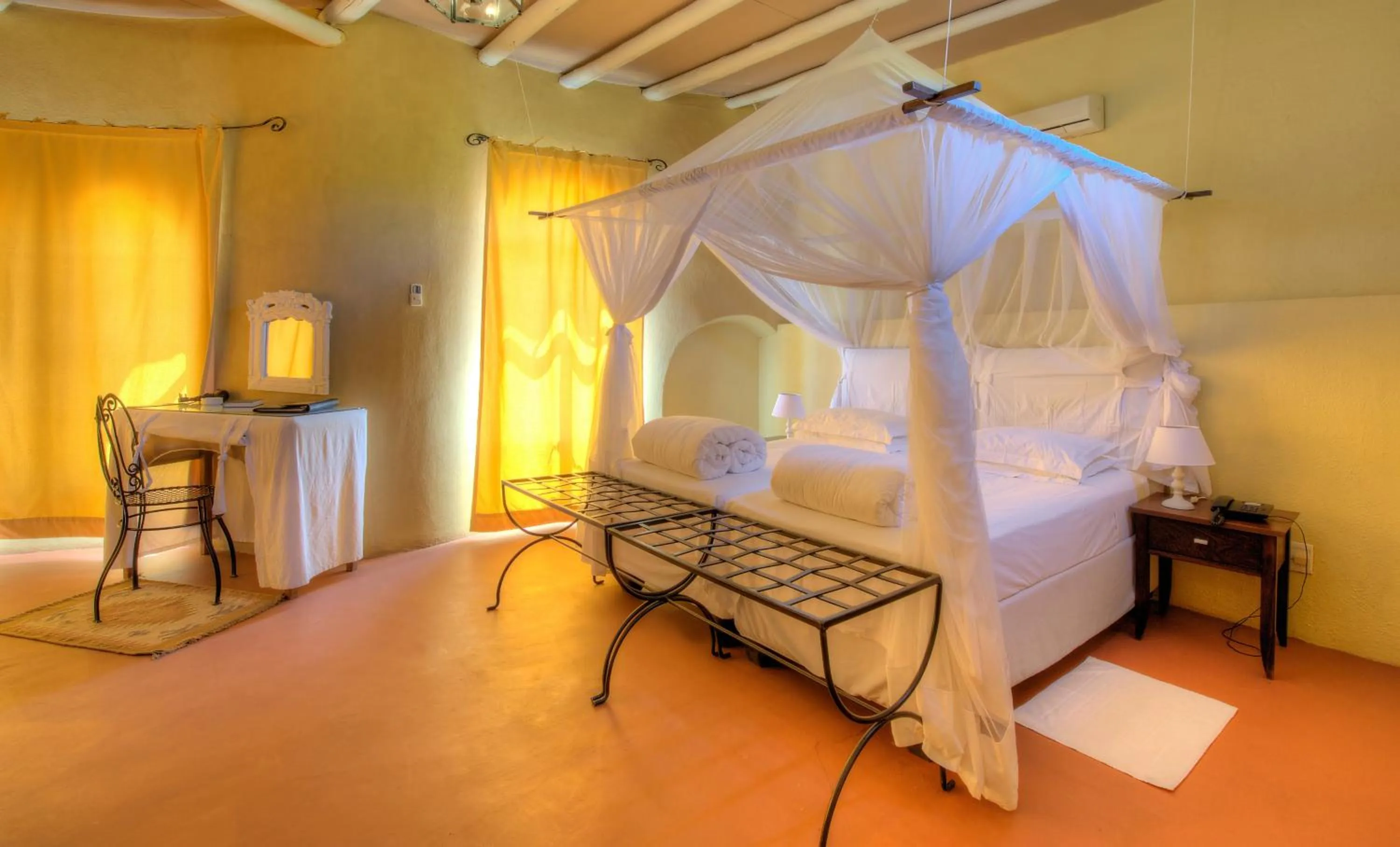 Bedroom, Bed in Le Mirage Resort & Spa