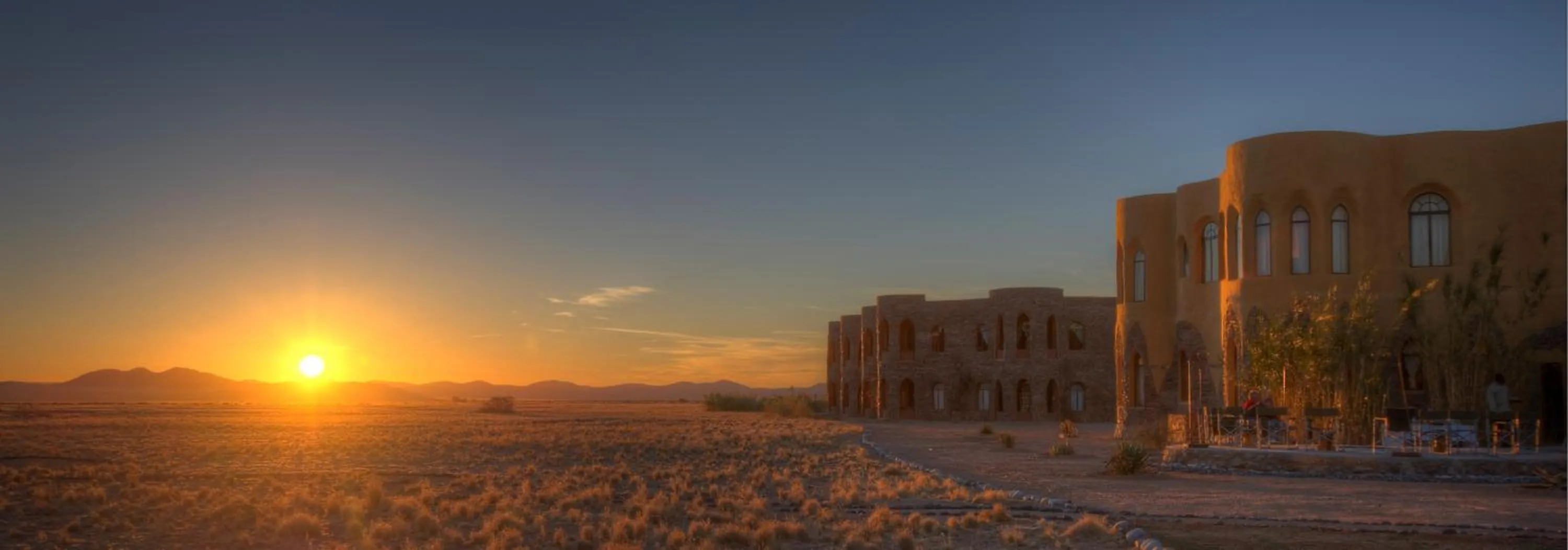 Sunset in Le Mirage Resort & Spa