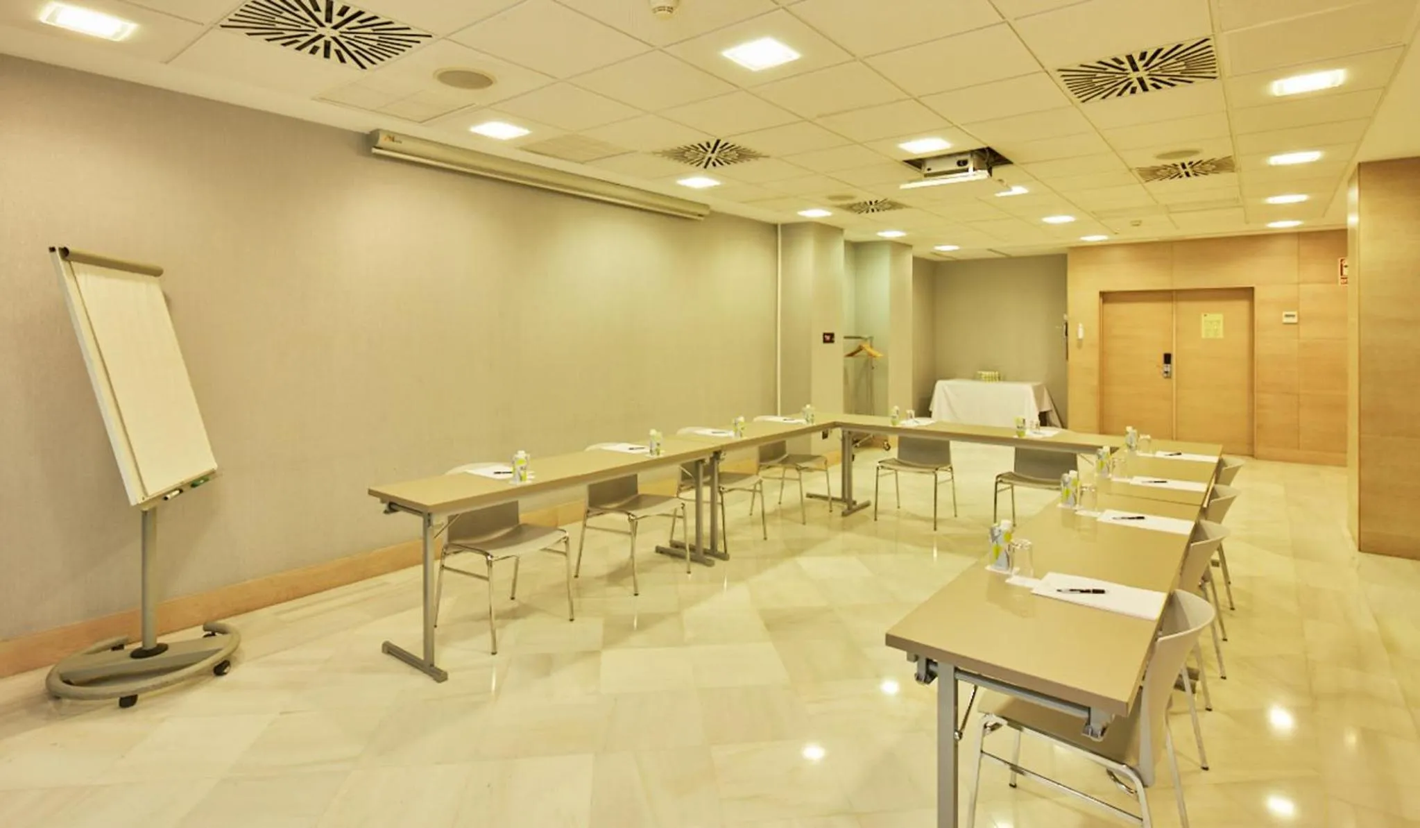 Meeting/conference room in Sercotel Amistad Murcia