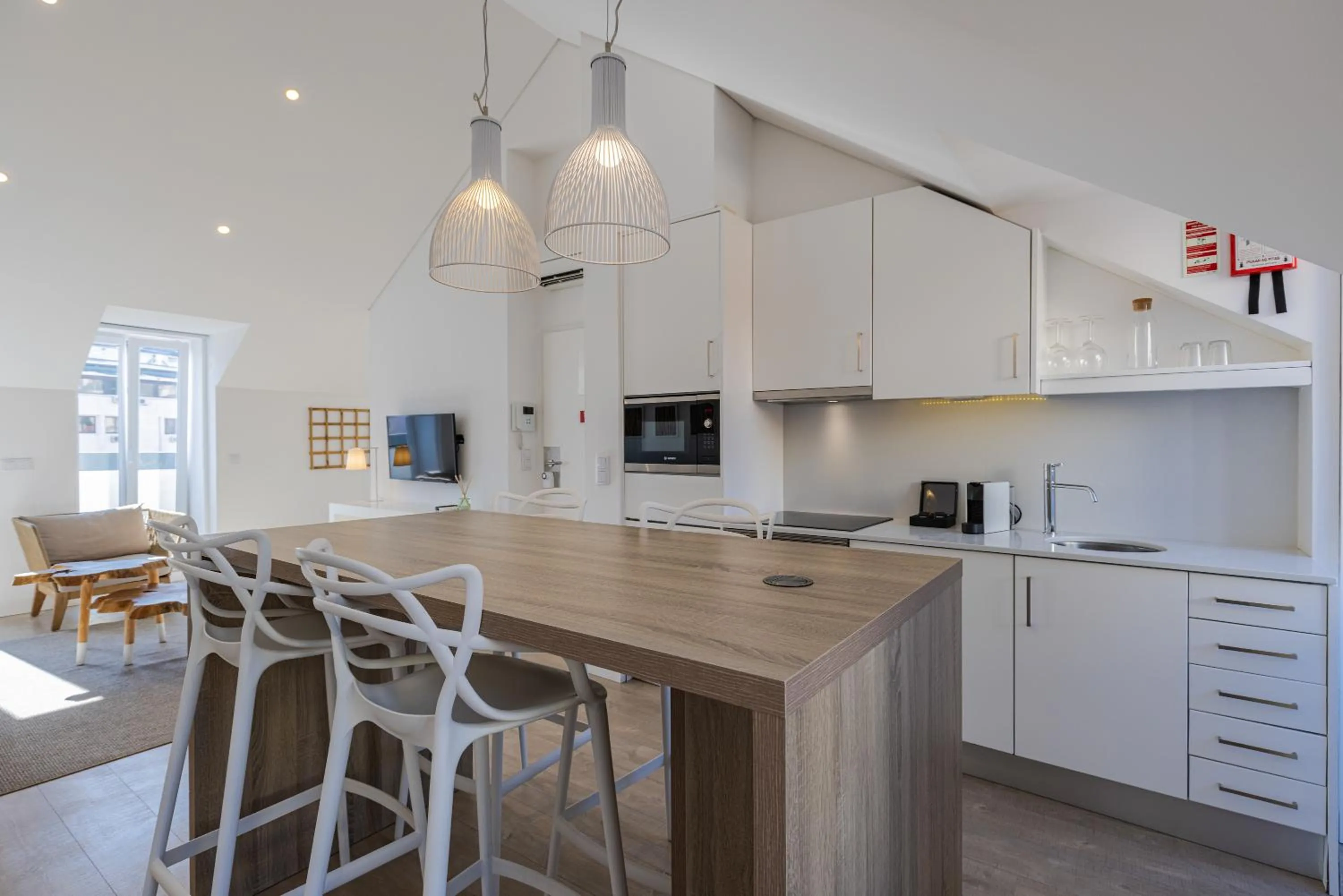 Dining area in Garcia 28 by LovelyStay