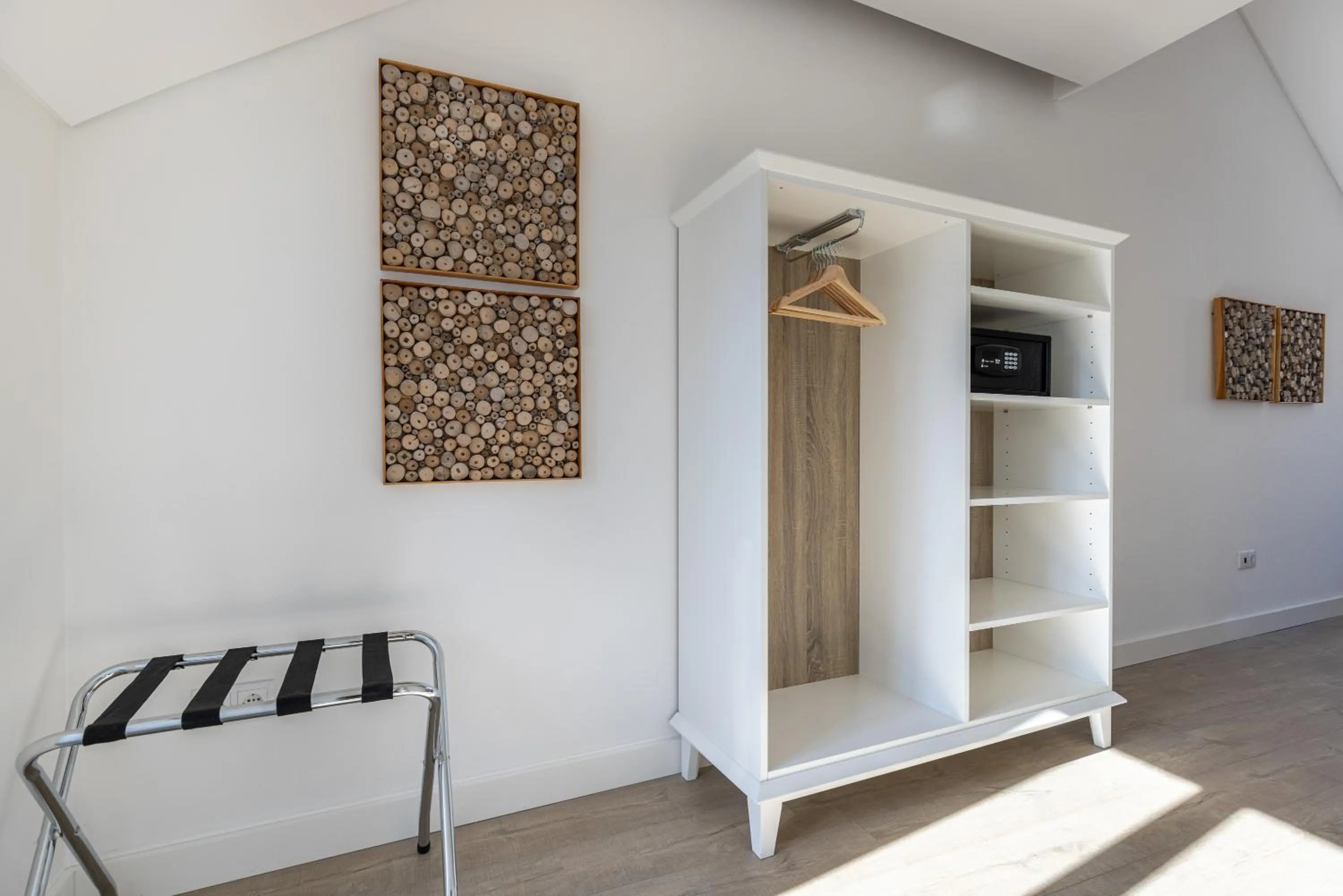 Bedroom in Garcia 28 by LovelyStay