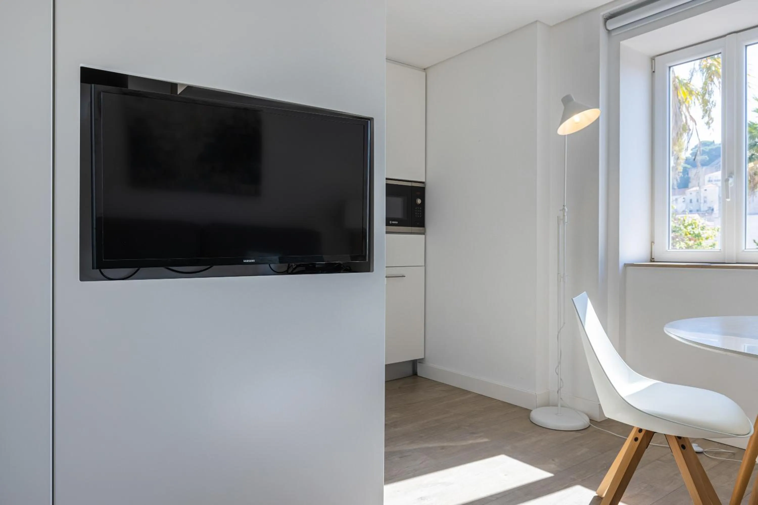 TV and multimedia in Garcia 28 by LovelyStay