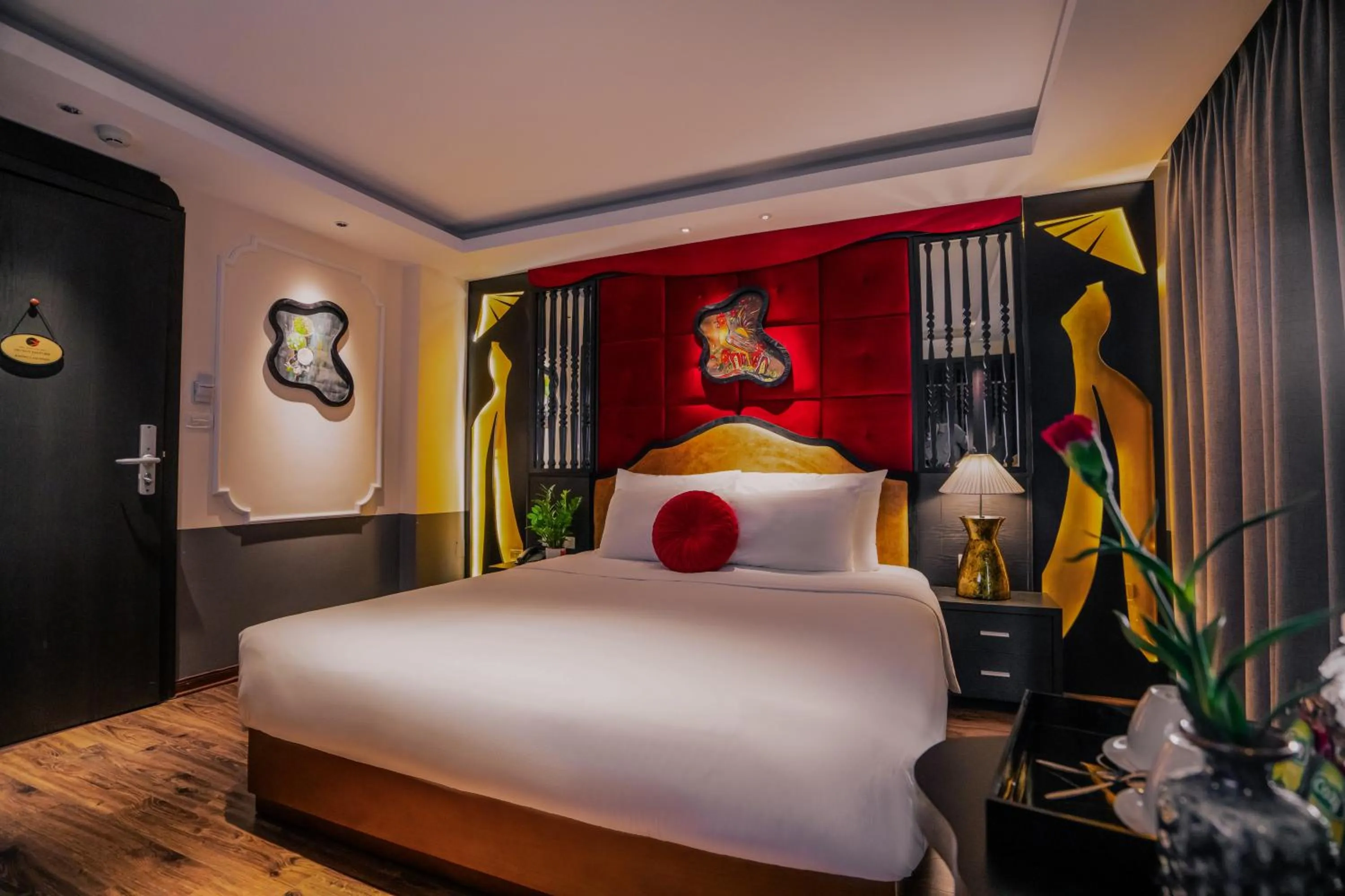 Decorative detail, Bed in Hanoi Center Silk Classic Hotel & Travel