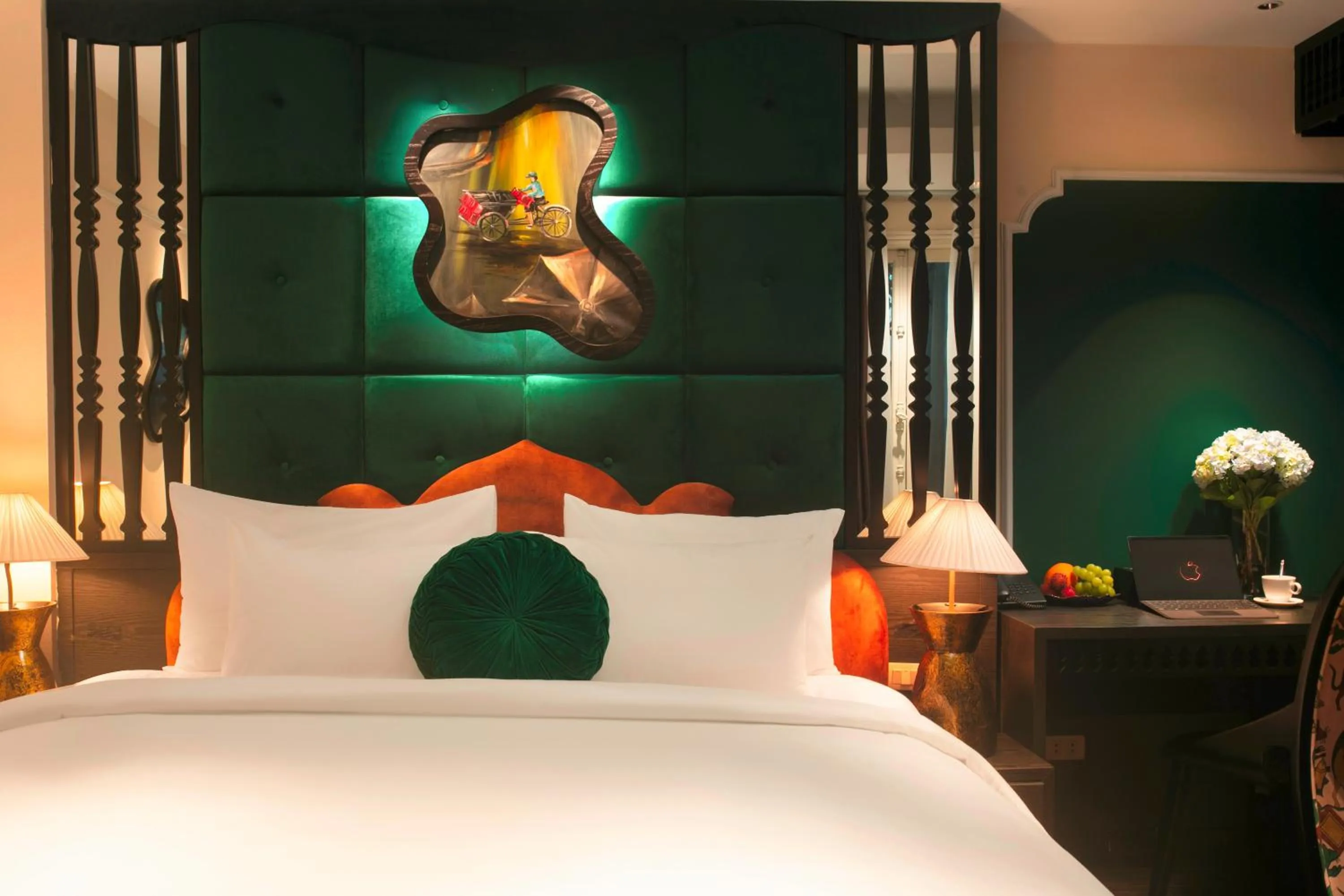 Bed in Hanoi Center Silk Classic Hotel & Travel