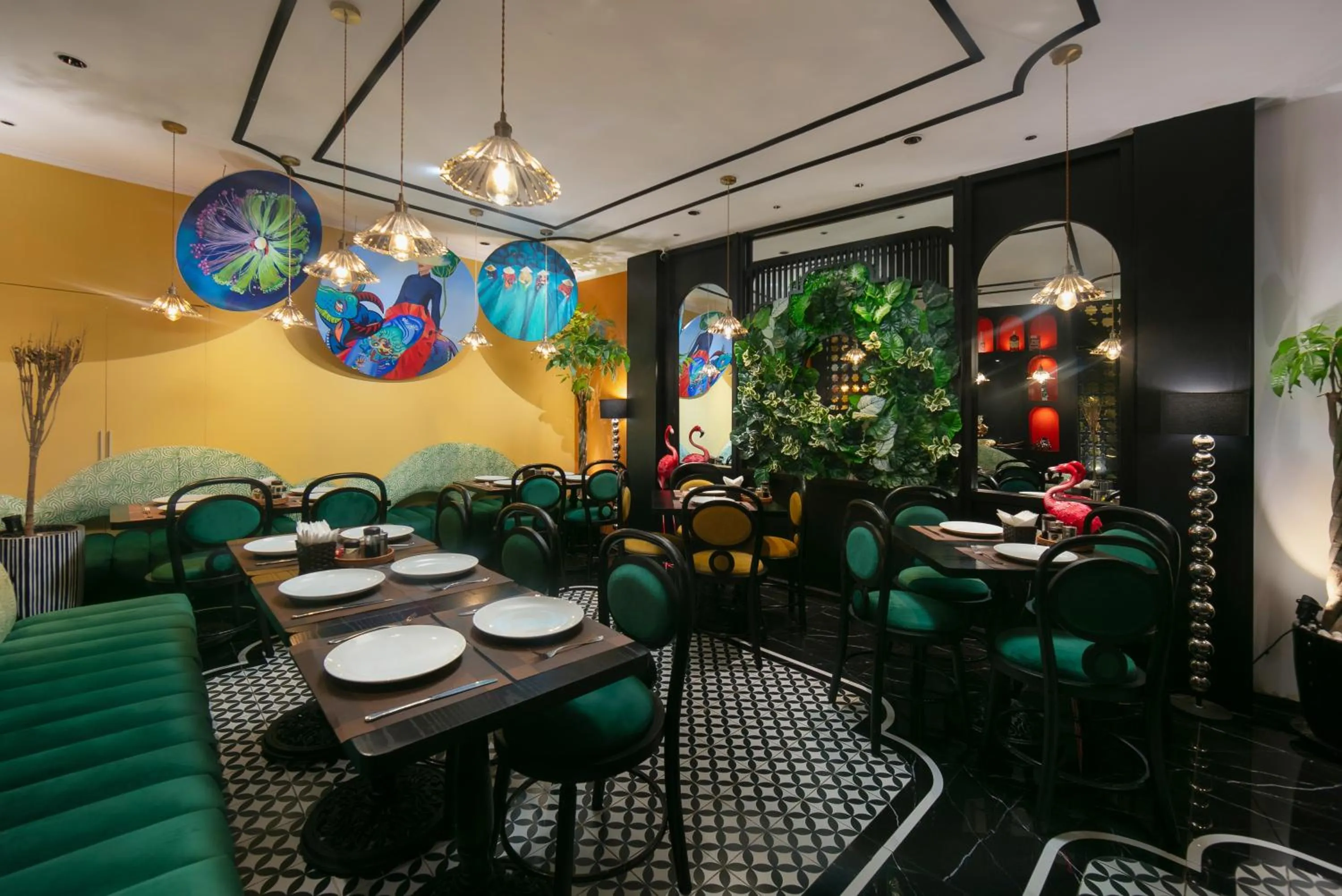 Restaurant/places to eat in Hanoi Center Silk Classic Hotel & Travel