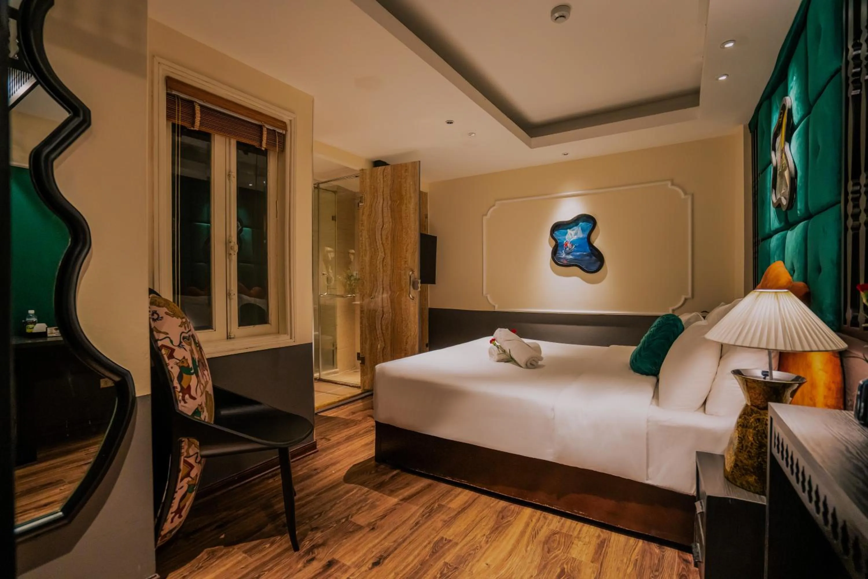 Bed in Hanoi Center Silk Classic Hotel & Travel