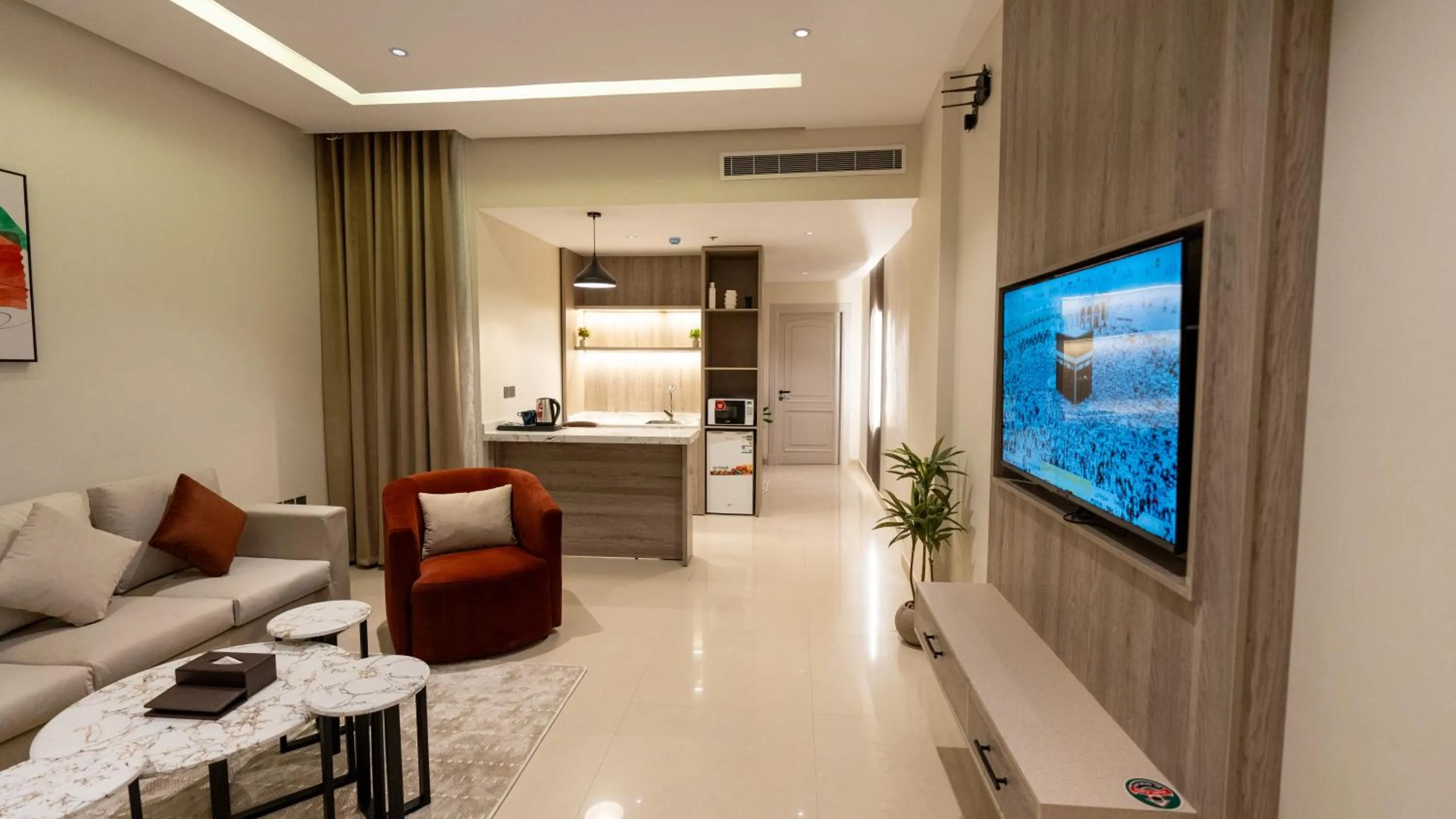 TV and multimedia in Brzeen Hotel Riyadh