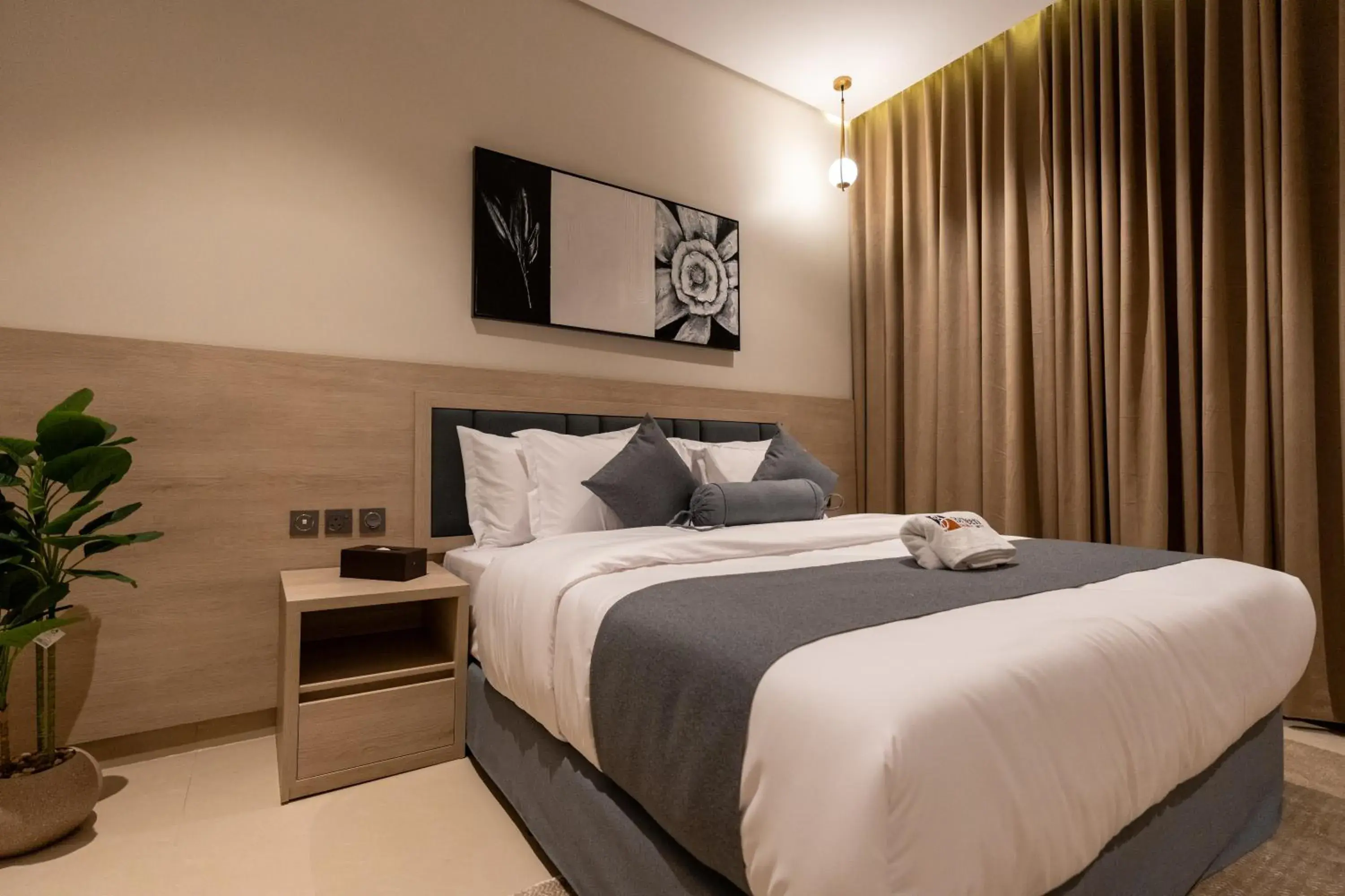 Deluxe King Room in Brzeen Hotel Riyadh Deluxe King Room in Brzeen Hotel Riyadh