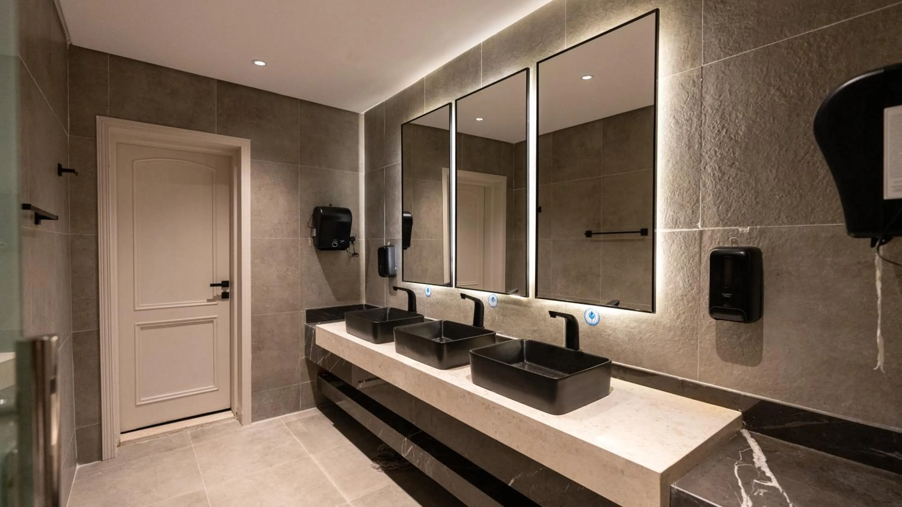 Bathroom in Brzeen Hotel Riyadh