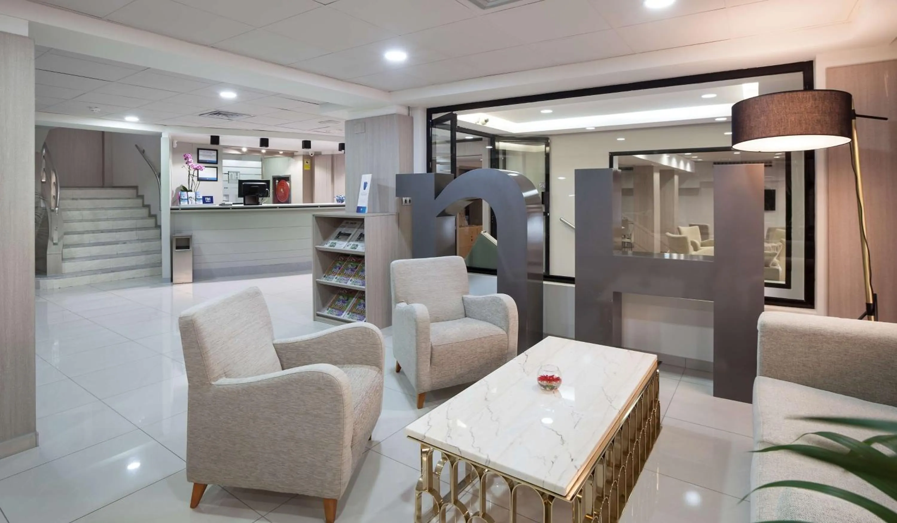 Lobby or reception in NH Las Palmas Playa las Canteras